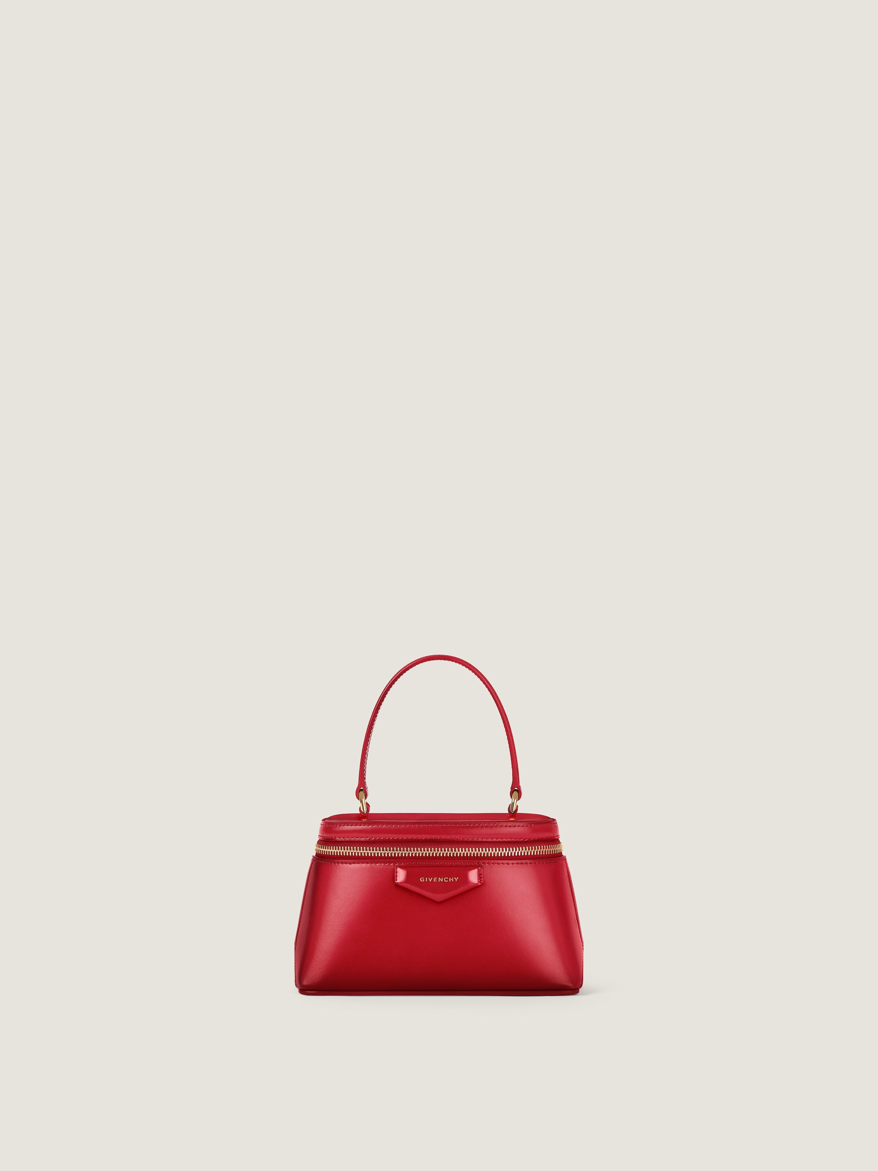 Givenchy - Antigona - Vanity Bag - Leather - Chain Strap