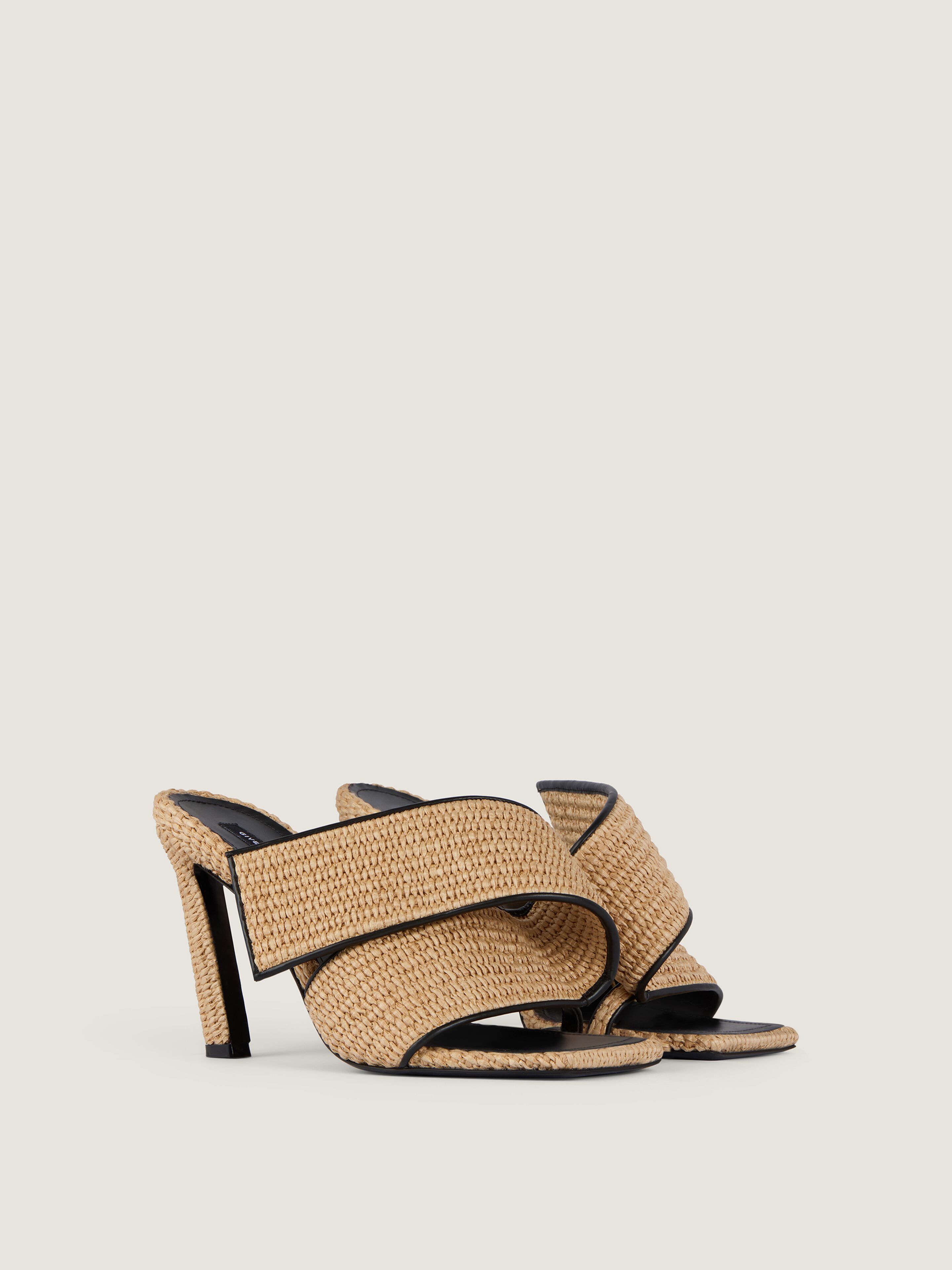 Givenchy Women's Heeled Mules Size 39 Synthetic Raffia Squared Toe
