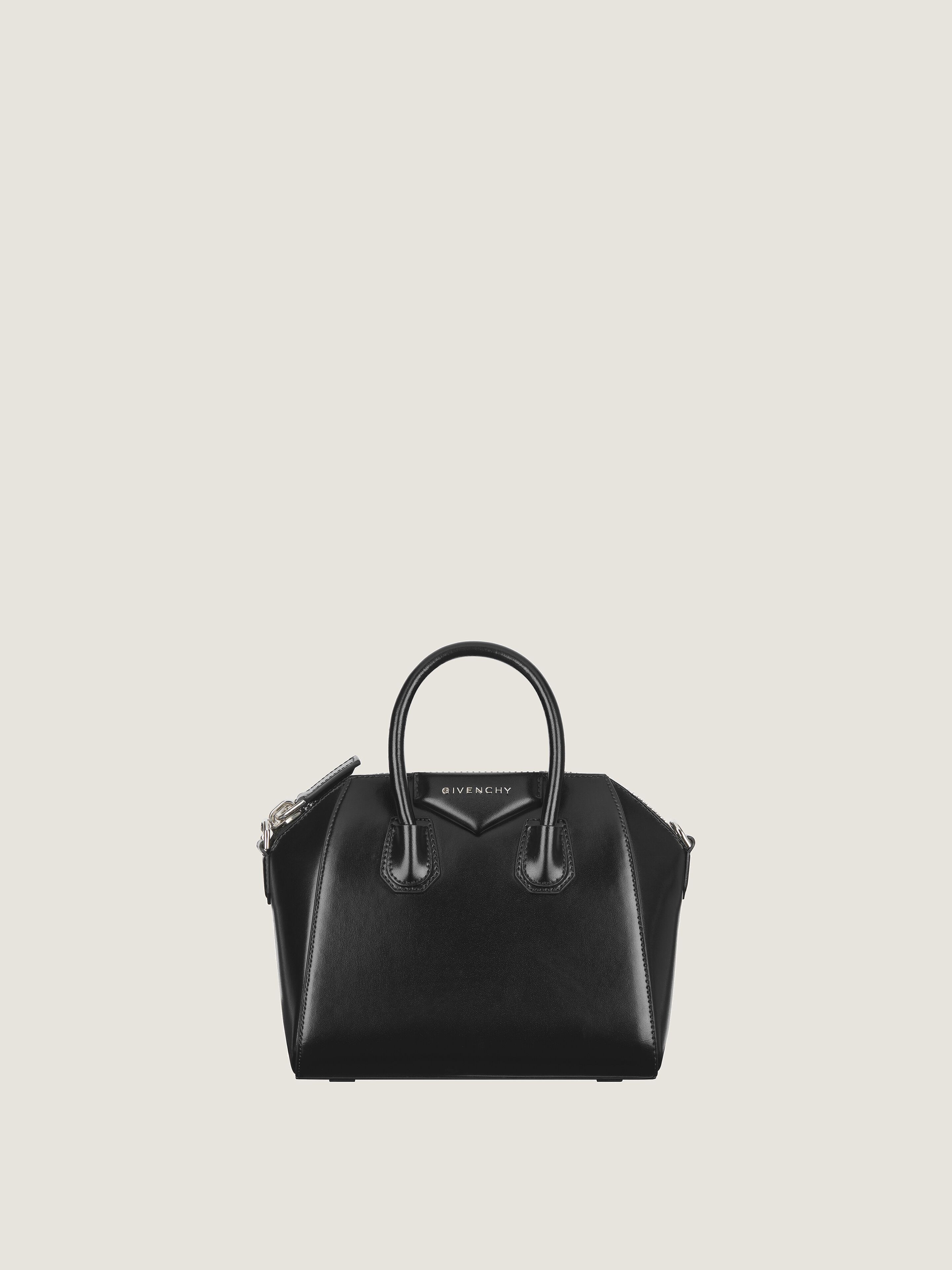 Givenchy - Antigona - Mini Bag - Calf Leather
