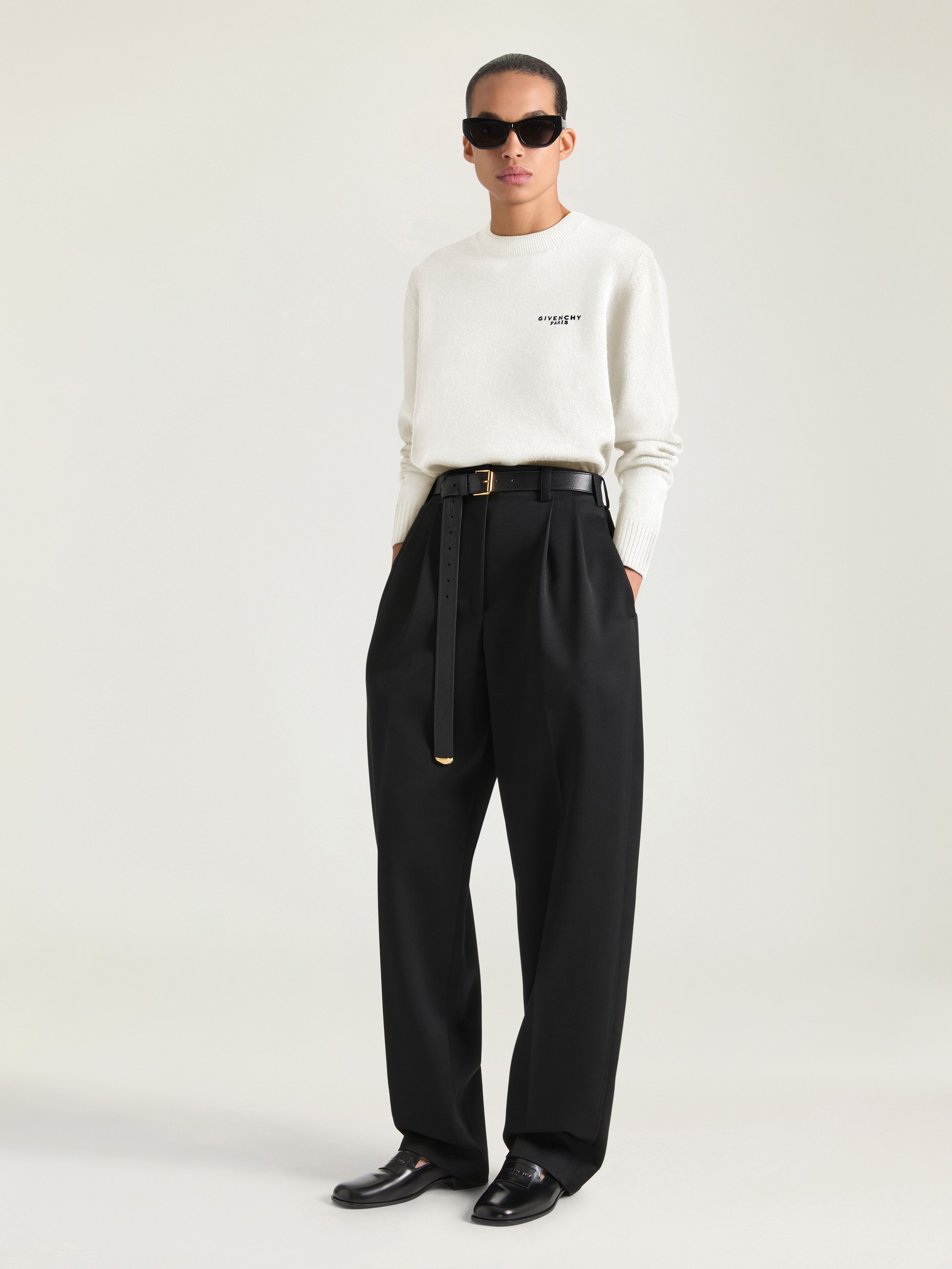 Givenchy - Women's Wool Cashmere Sweater - Crew Neck - S