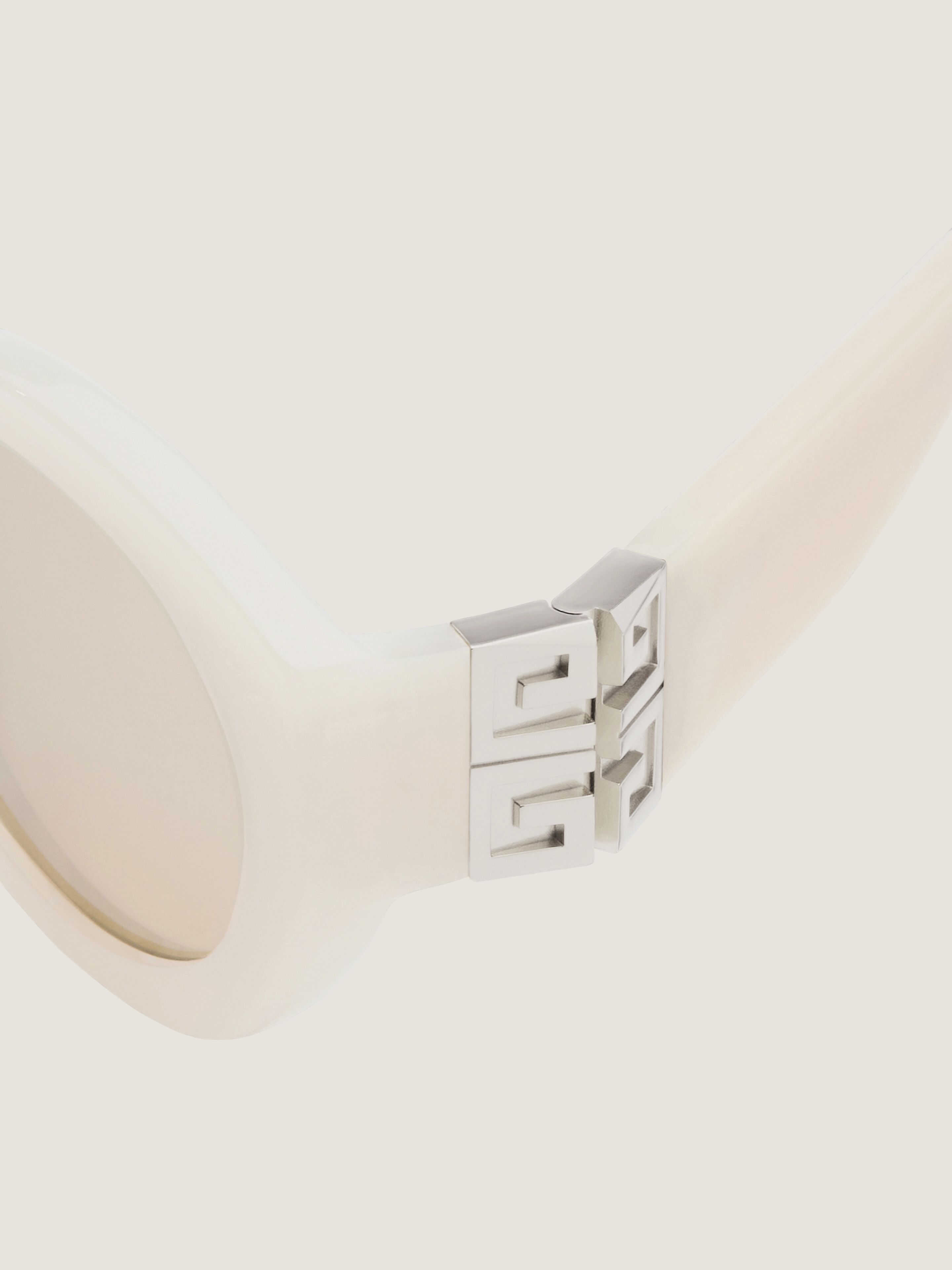 【GIVENCHY】4G キャットアイ サングラス ホワイト Givenchy White 4G Sunglasses Givenchy