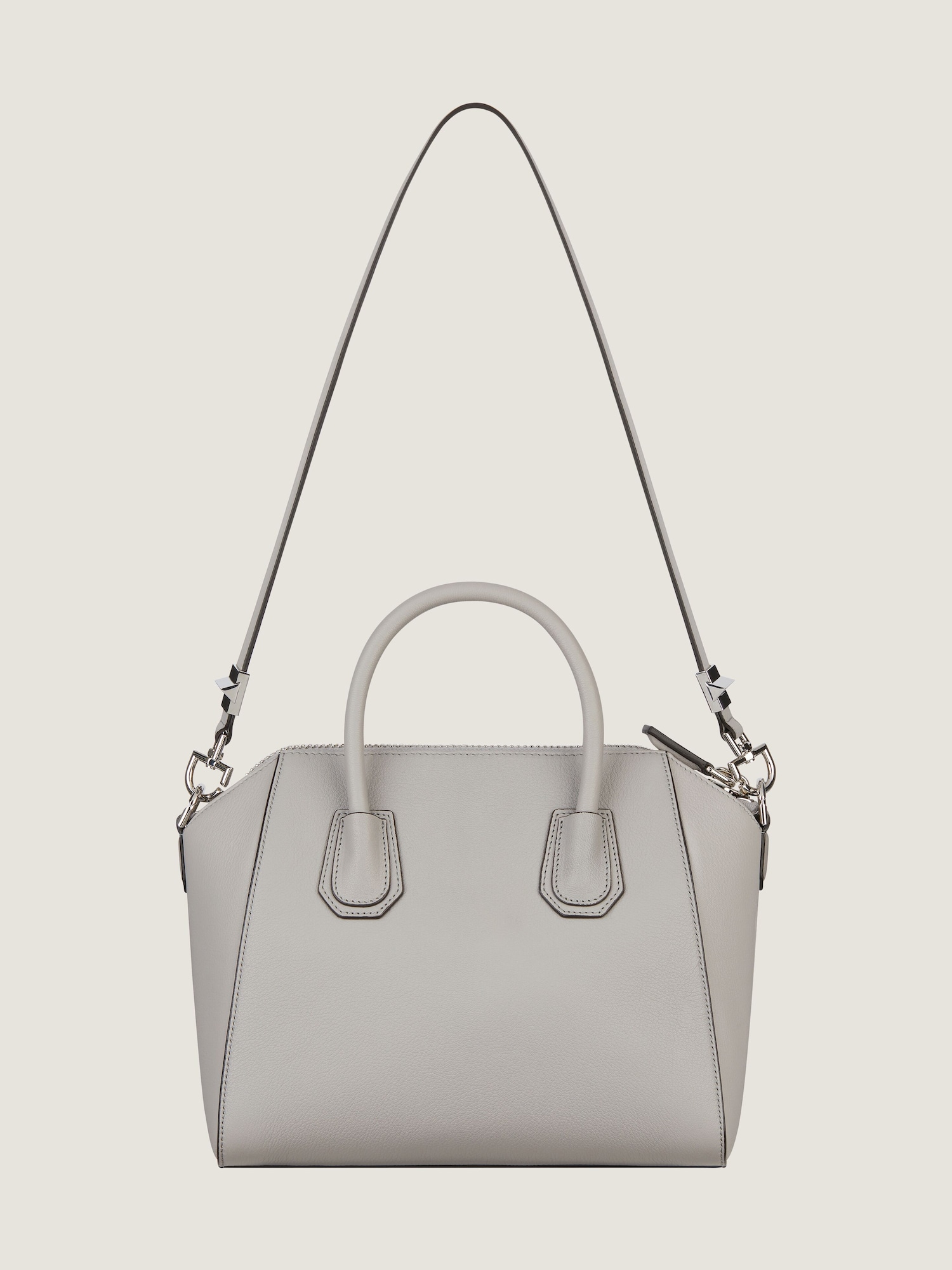Mini Antigona bag in grained leather in - pearl grey 2 