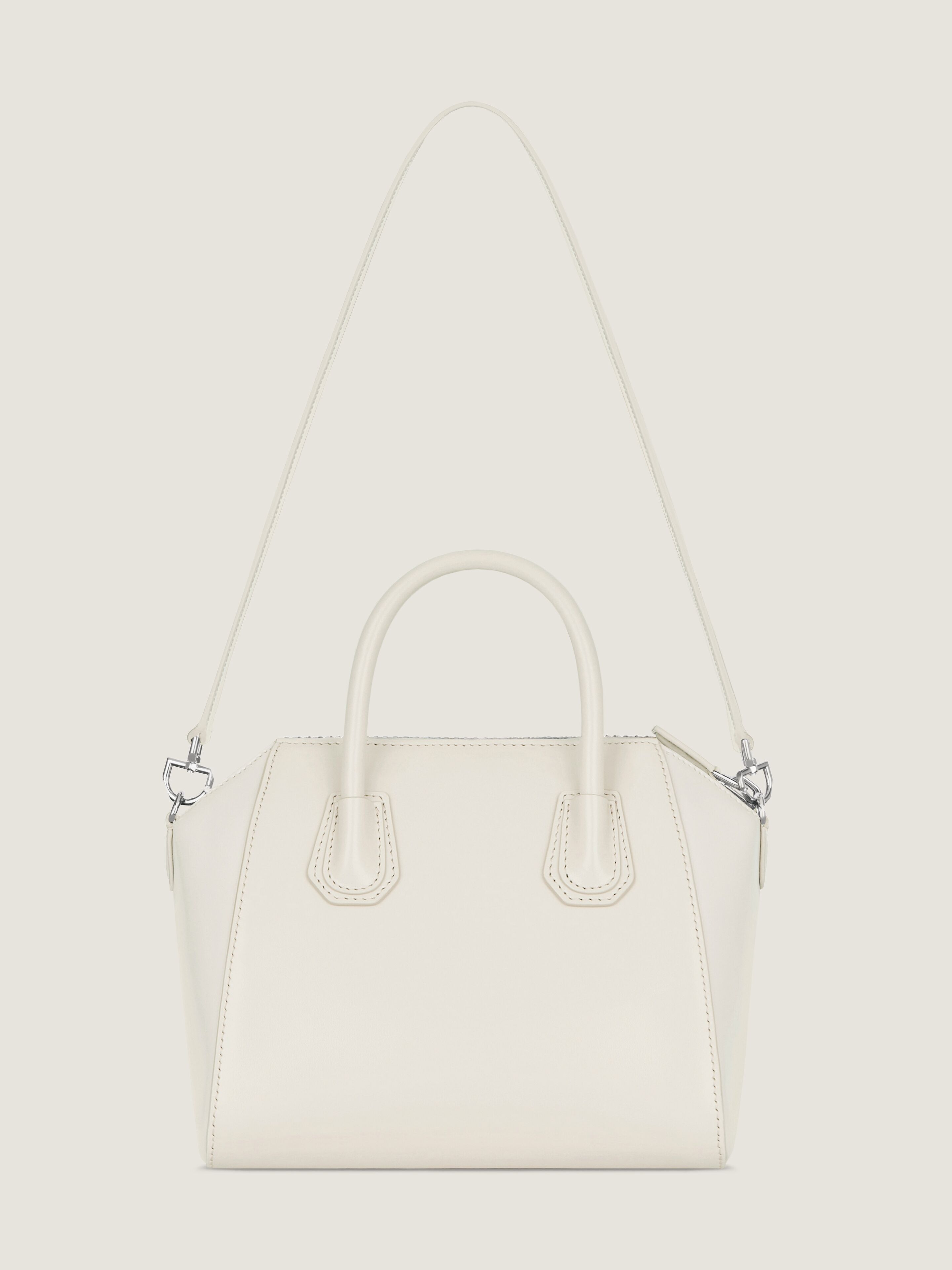 Small Antigona bag in Box leather | Givenchy US | Givenchy