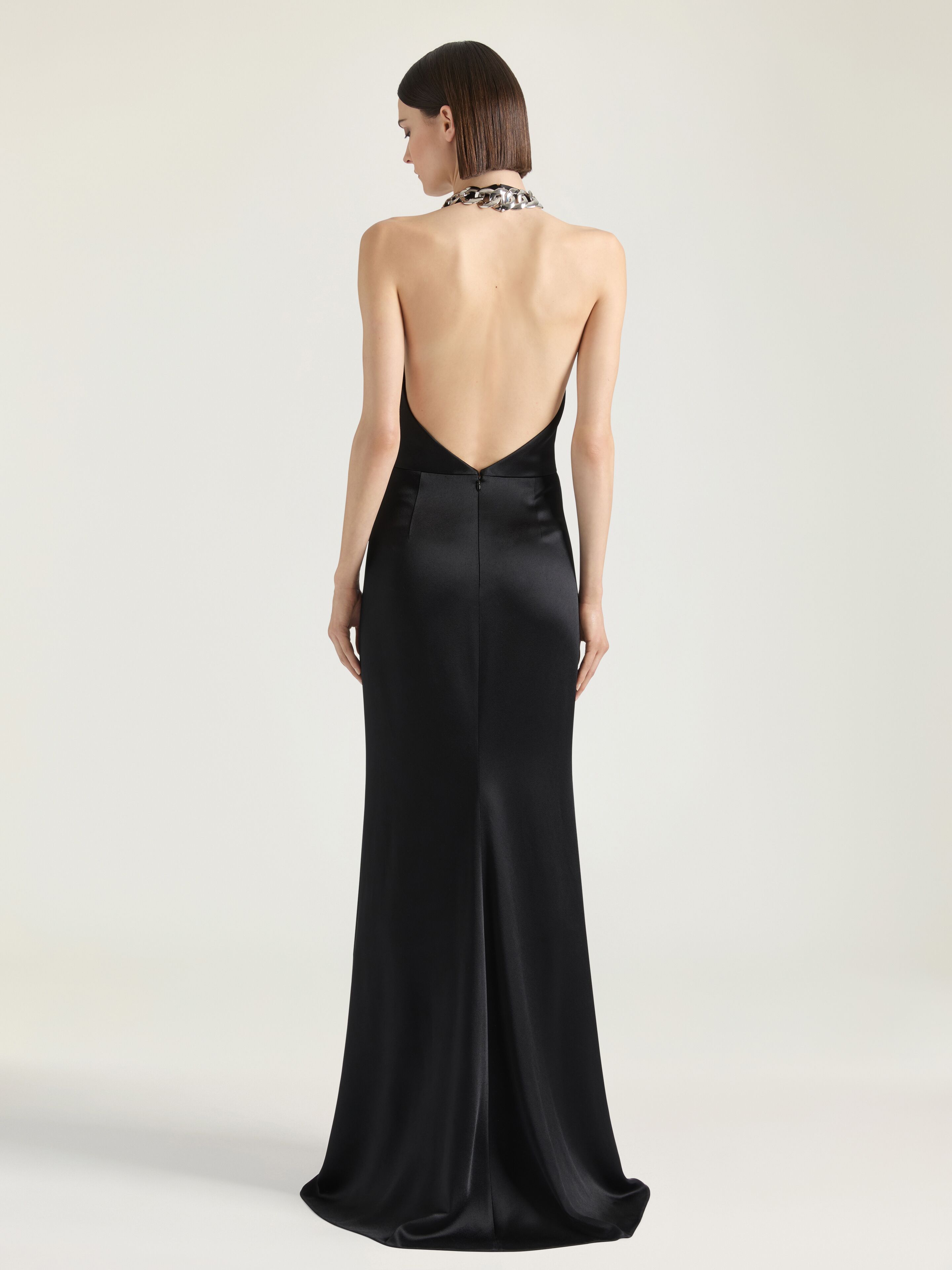 Halter neck dress in crepe and satin in - black - BW22GX150A-001