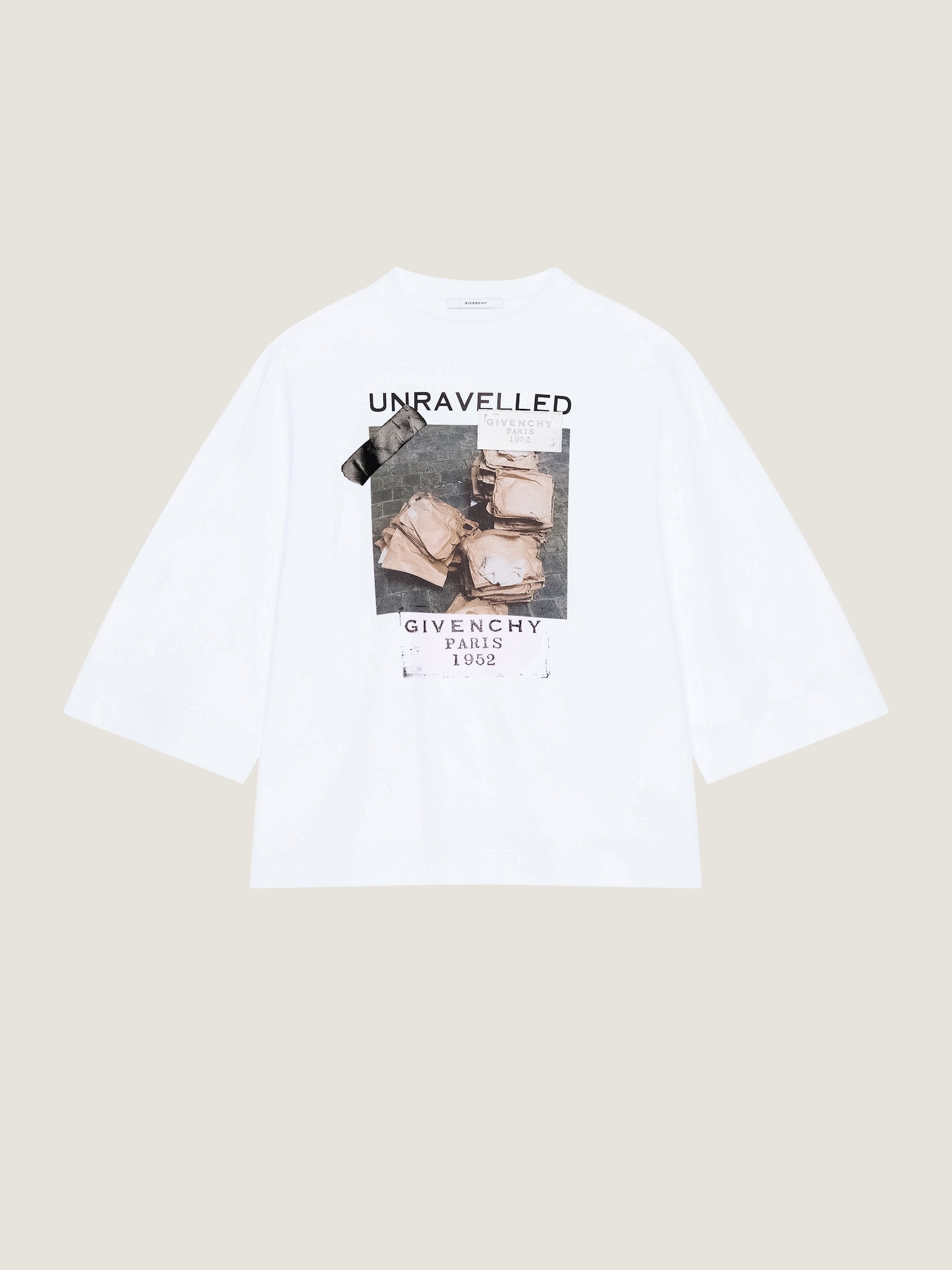 Cocoon t-shirt in cotton with Archive print in - white 