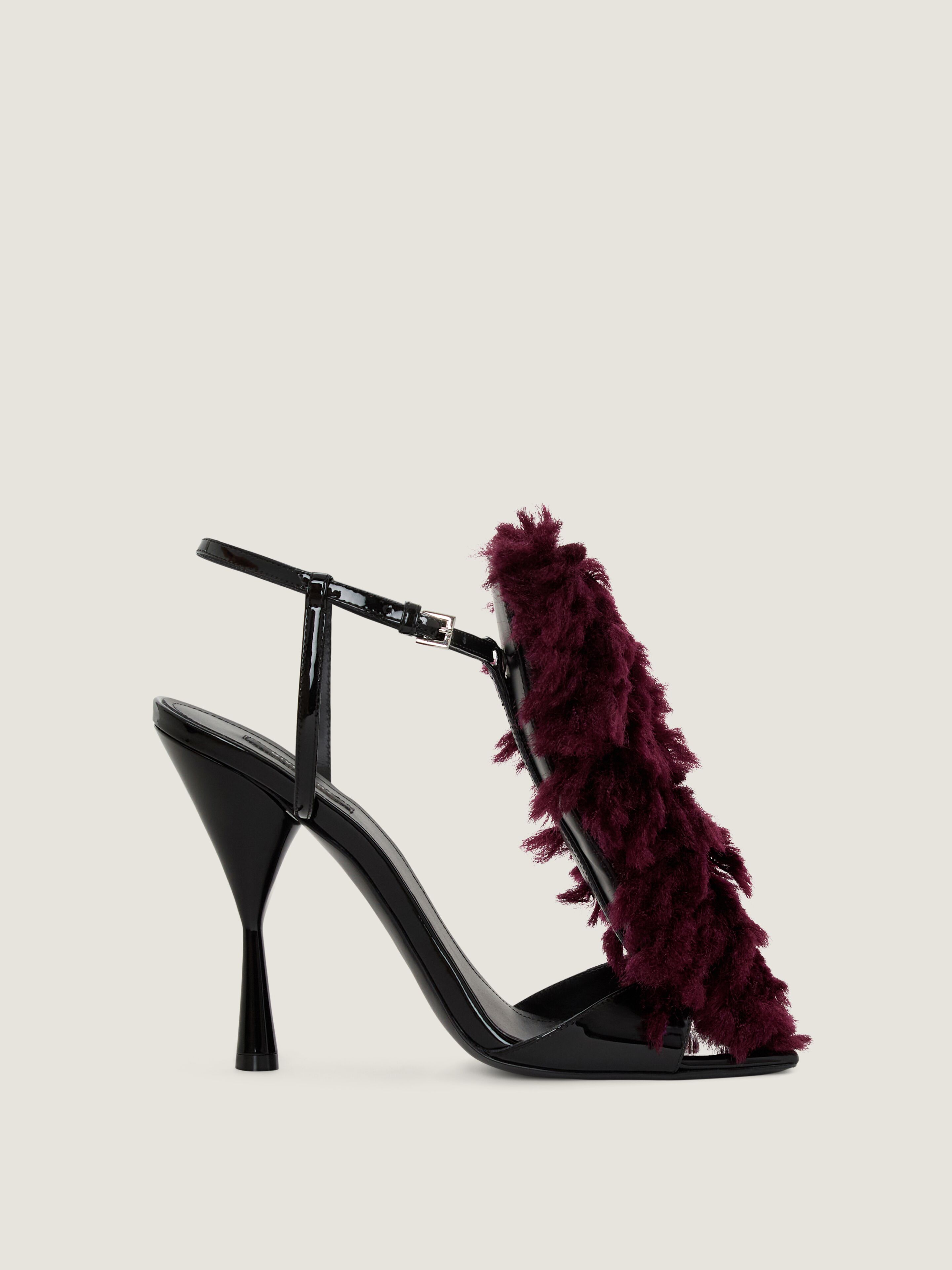Shop Women's Designer Red Shoes | Givenchy US