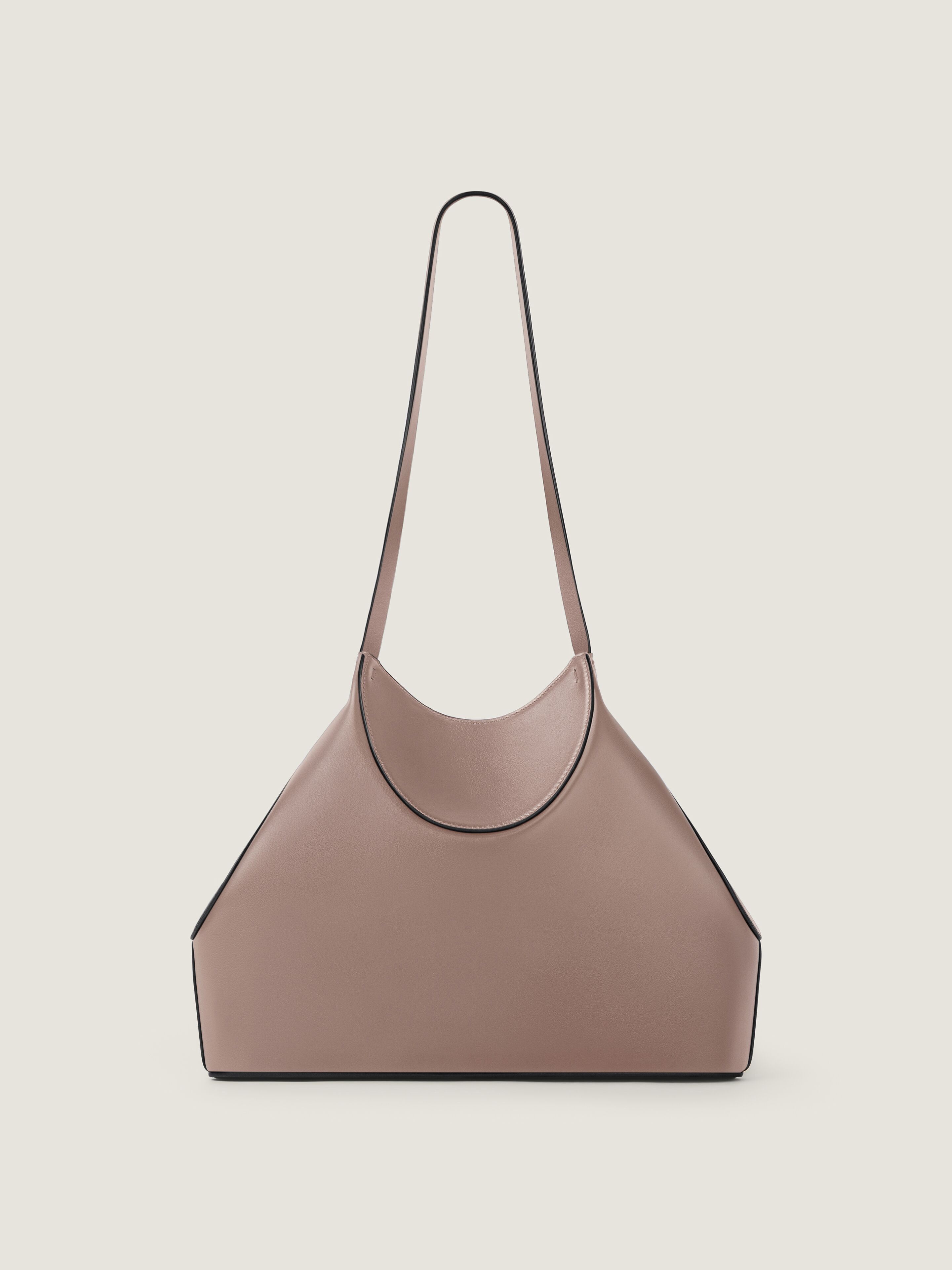 Small Facet tote bag in grained leather in - taupe - BB516PB2DL