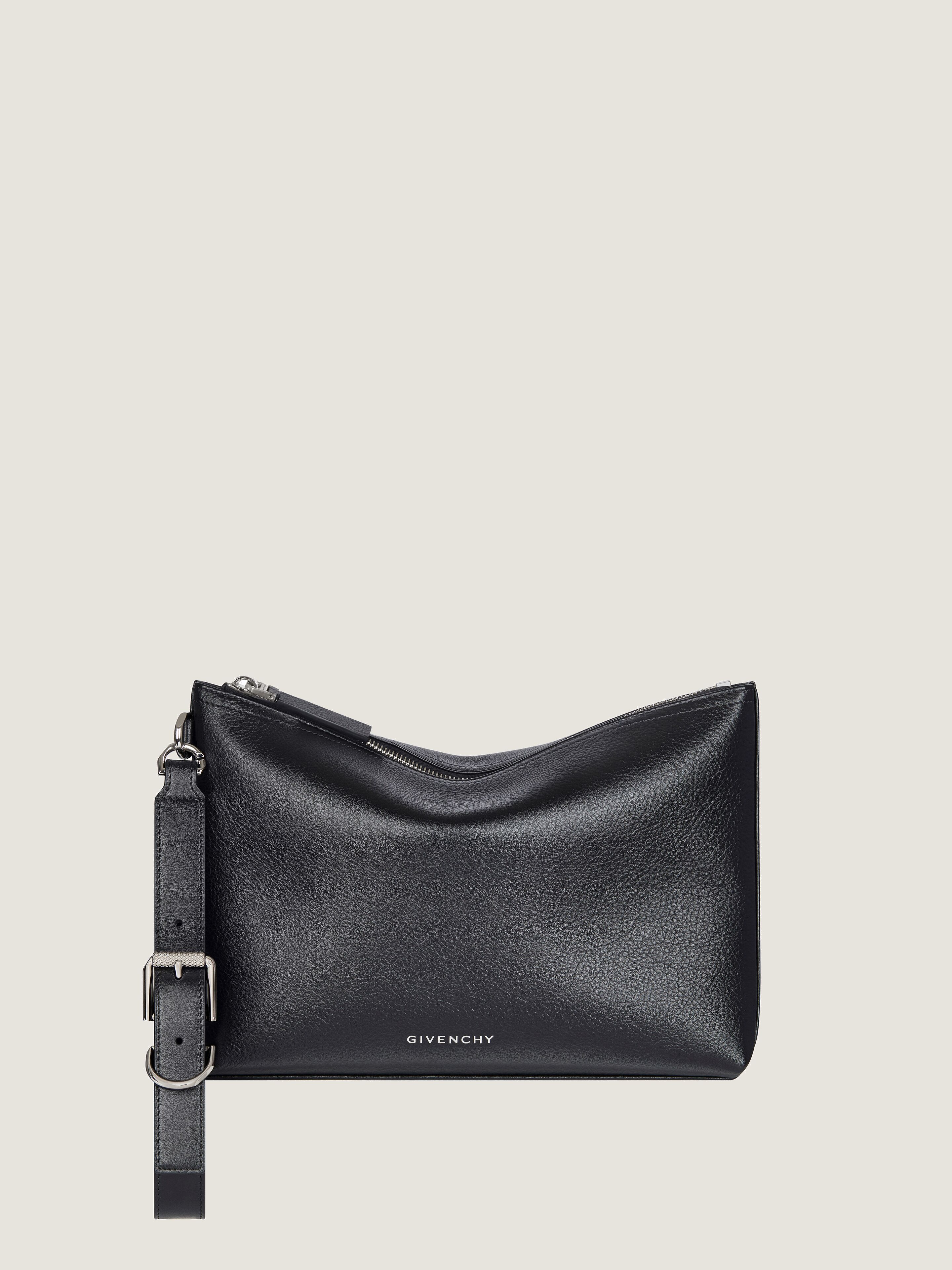 ヴォワイユー ポーチ グレインレザー - ブラック | GIVENCHY JP