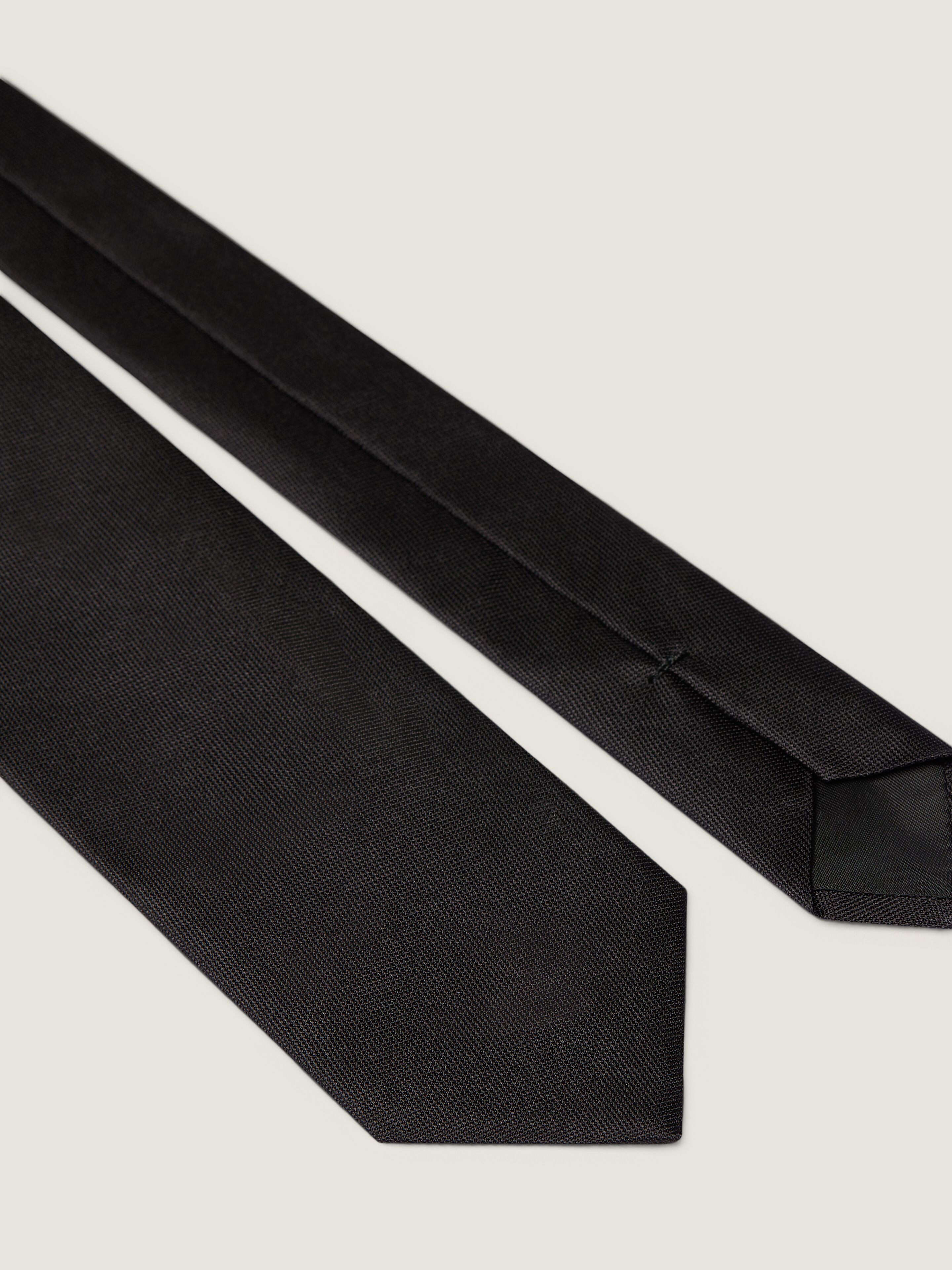 Givenchy Paris tie in silk jacquard in - black - BP1061P0Y3-001