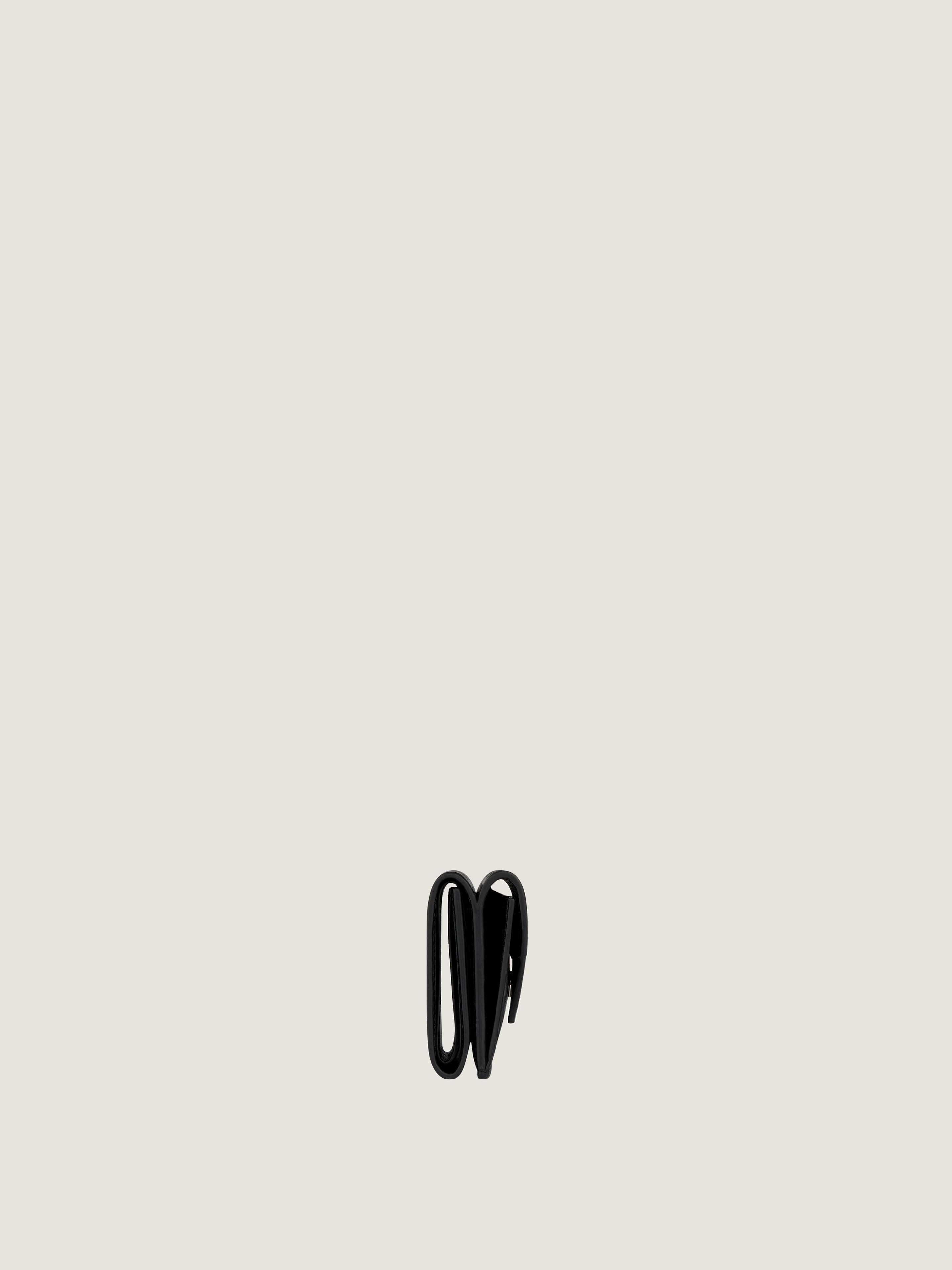 【GIVENCHY】G-CUT WALLET G-Cut wallet in 4G leather in - black | Givenchy US