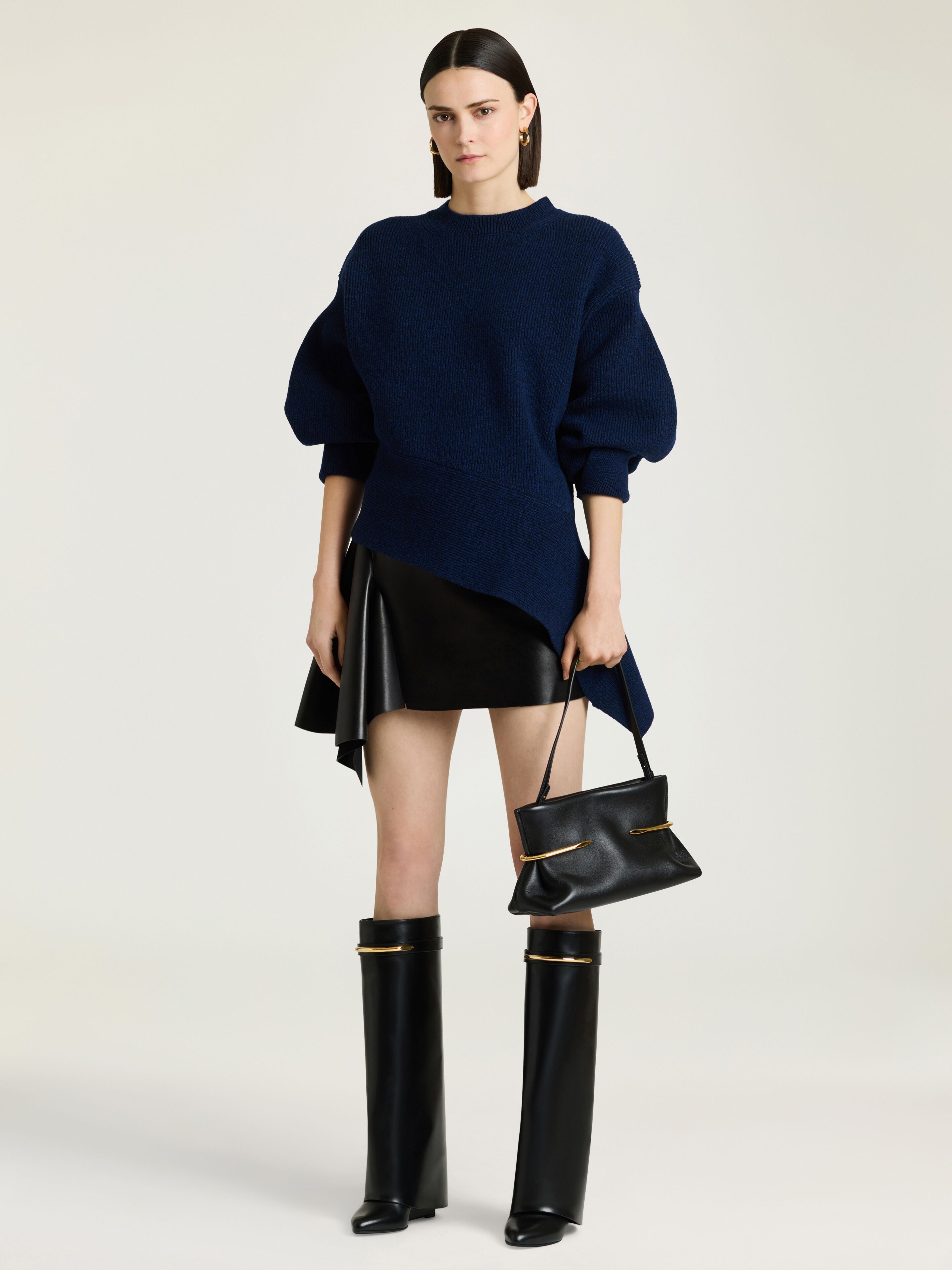 Pinch Soft clutch in nappa leather in - black - BB5171B1Y2-001