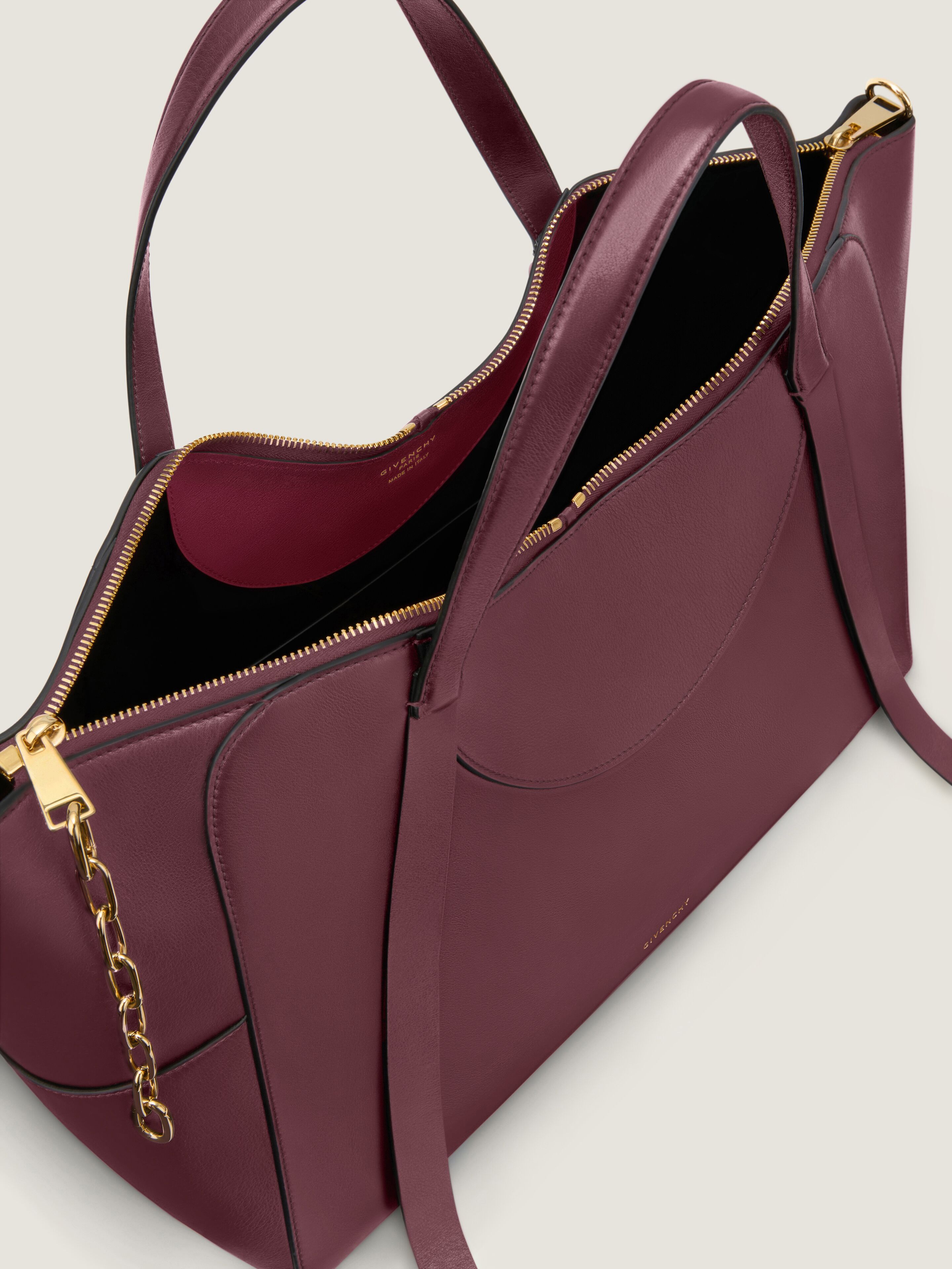 Large The Snatch bag in grained leather | Givenchy US | Givenchy