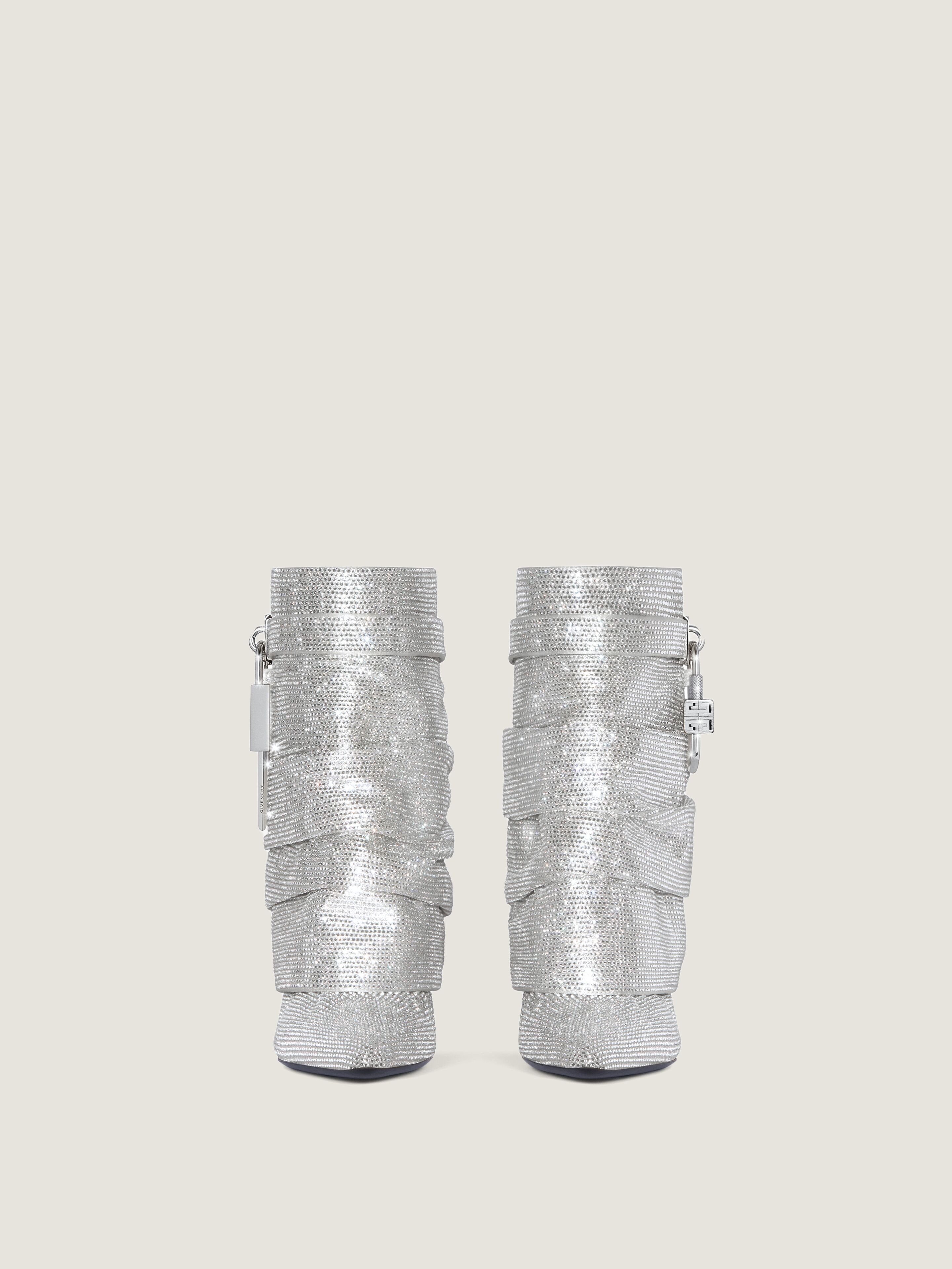 GIVENCHY ウエスタン アンクル フツ BE604KE22S 001 Shark Lock Biker ankle boots in grained leather in - black