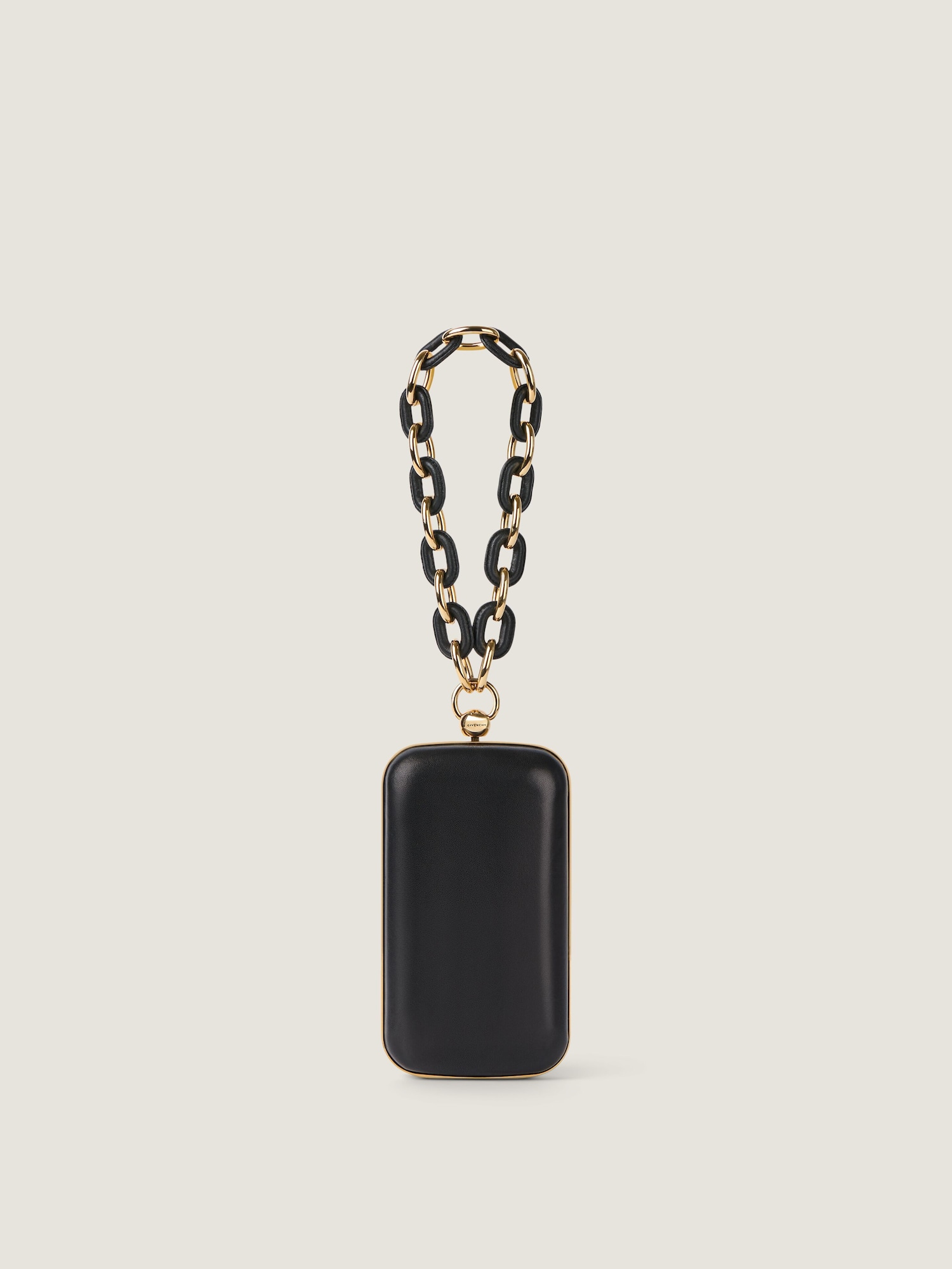 Evening clutch in nappa leather with chain