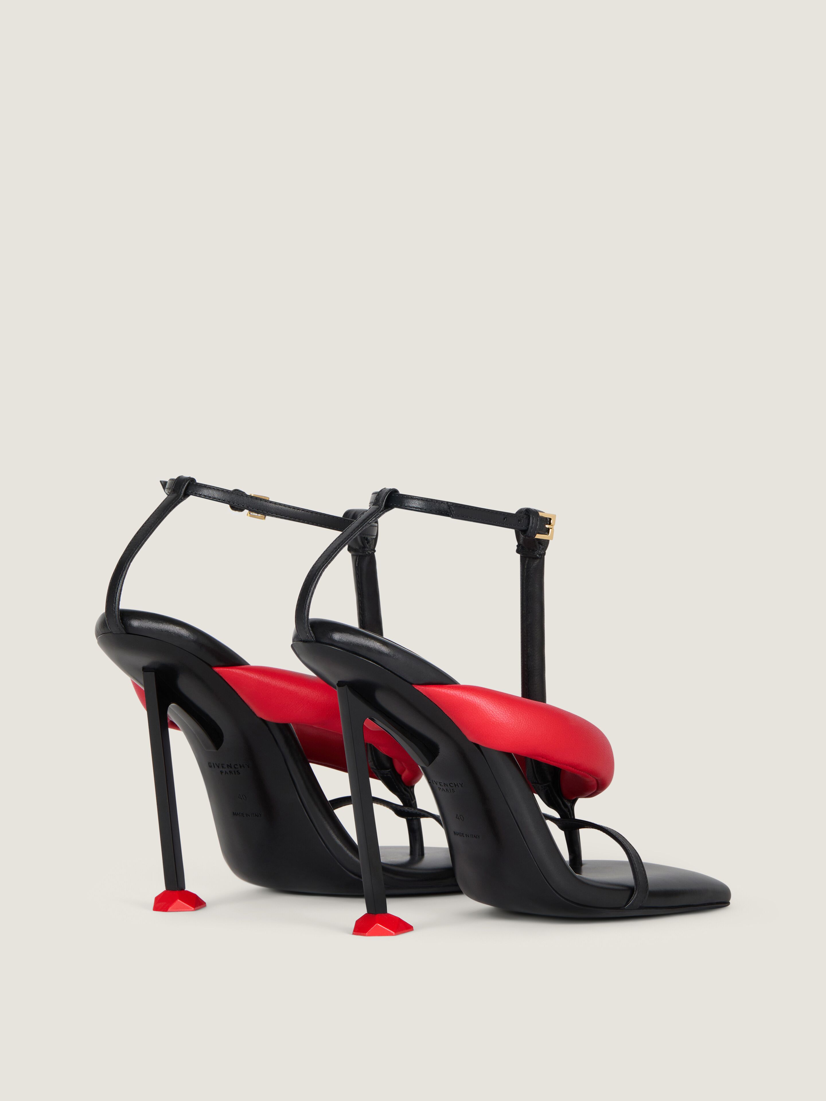 Boudoir bicolor heeled thongs in nappa leather in - black/red