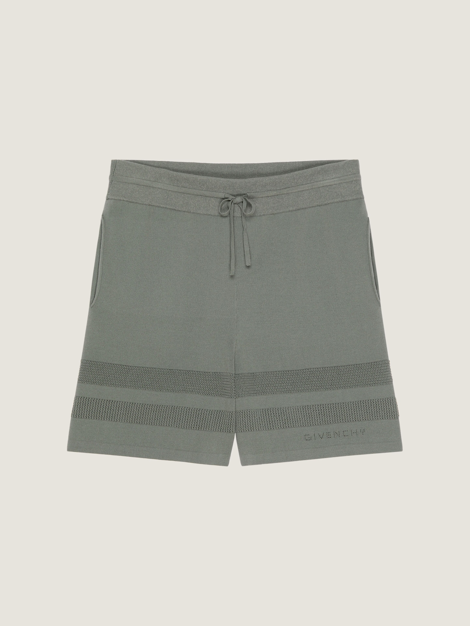 Knitted shorts with mesh details