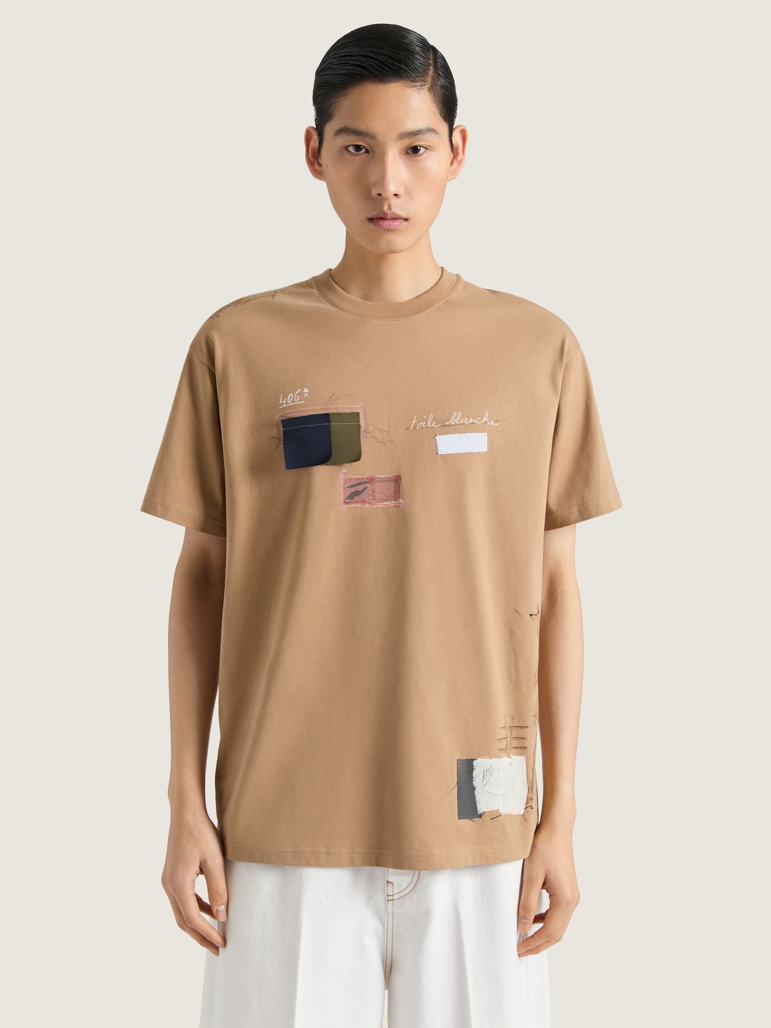 トロンプルイユ パターン Tシャツ - ベージュキャメル BM71NK3YRN-280 