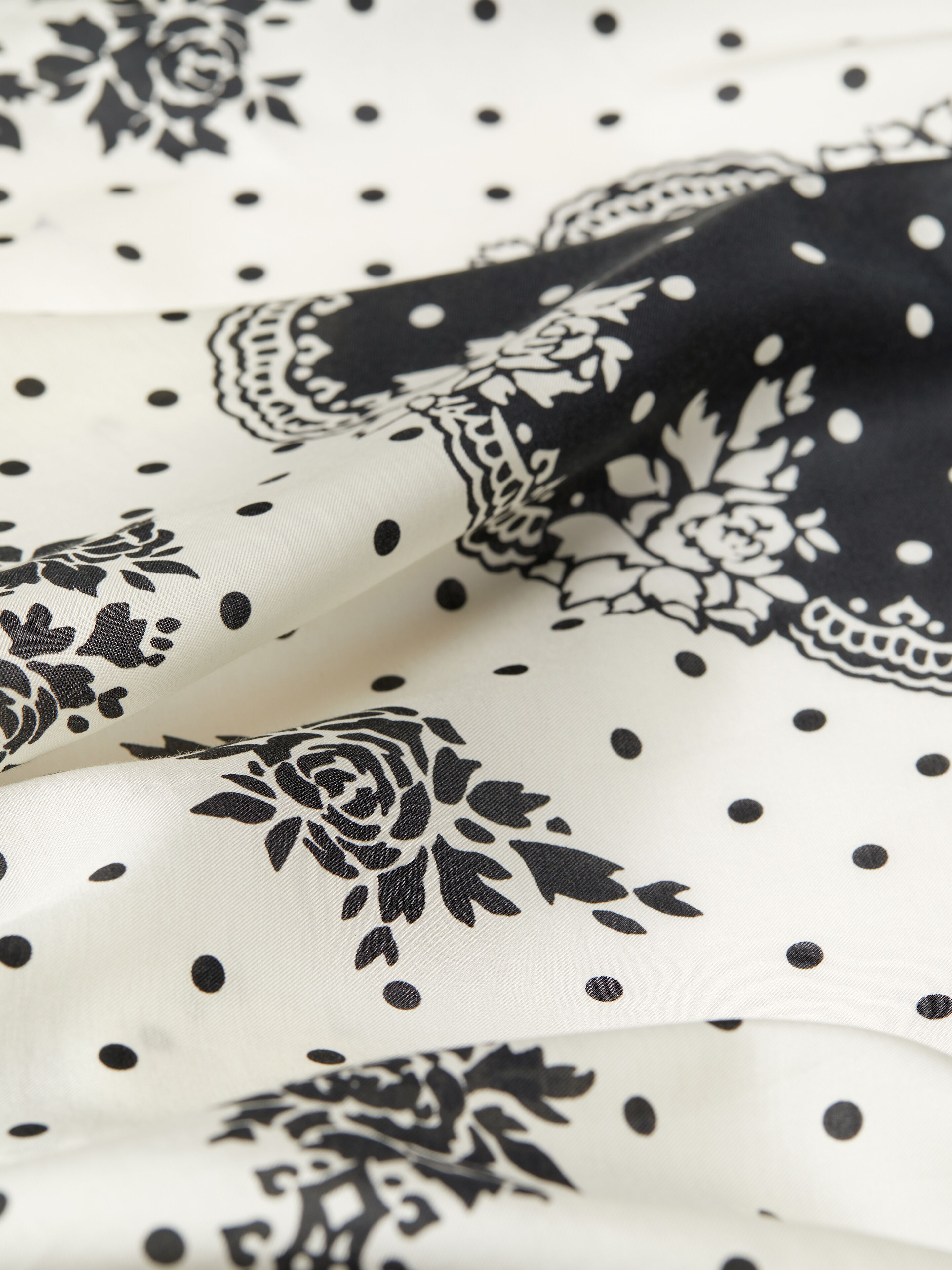 Large bandana in cotton and silk in - black - BG00R4G005-001
