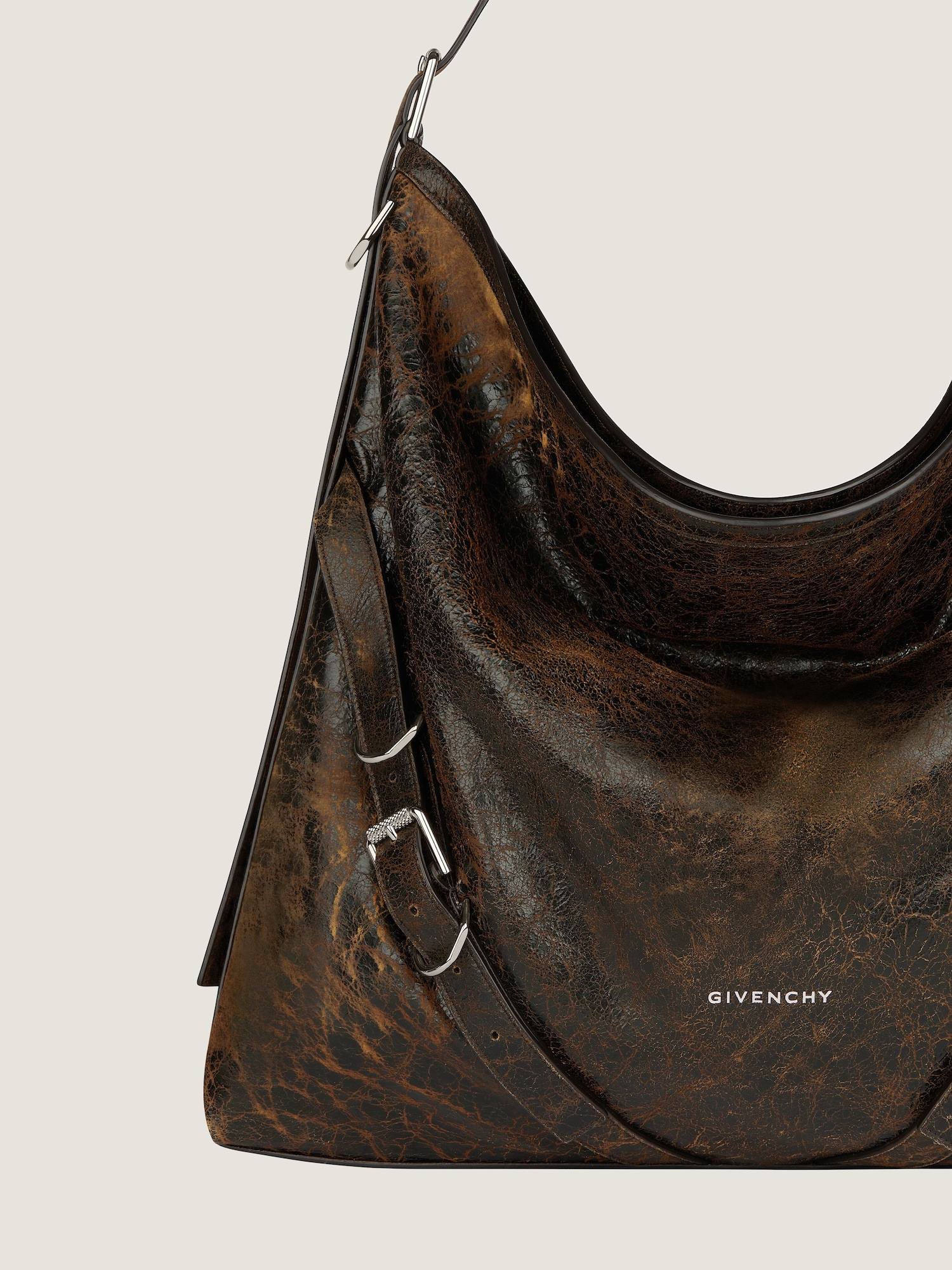 Große Voyou-Tasche aus Craquelé-Leder schwarz/braun schlamm