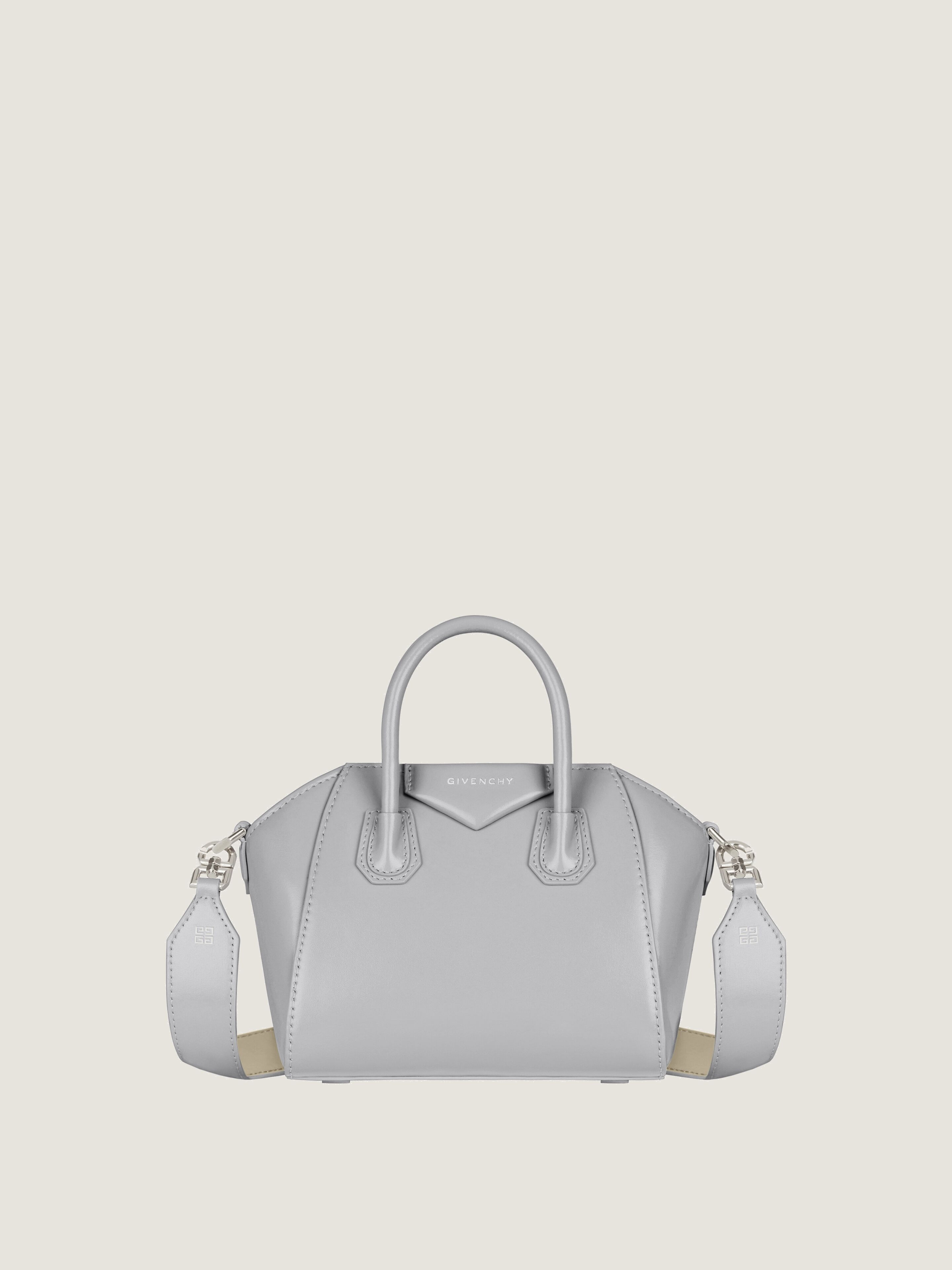 GIVENCHY / アンティゴナ トイロック ウォッシュドデニム バッグ Antigona Toy bag in Box leather | Givenchy CA | Givenchy