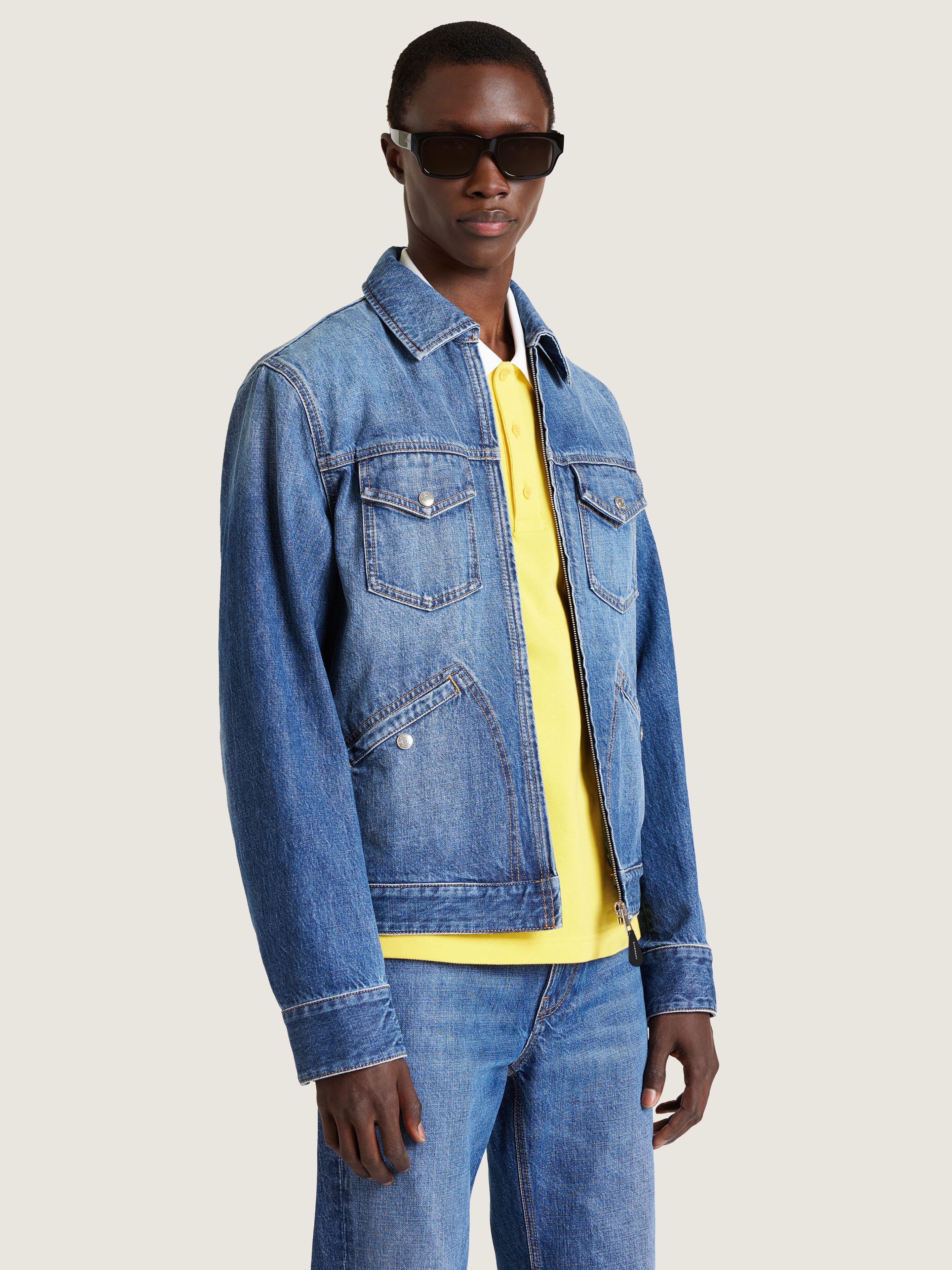 美品　ハワイ免税店購入　GIVENCHY ライトブルーデニムジャケット Zipped jacket in dark blue denim | Givenchy US | Givenchy