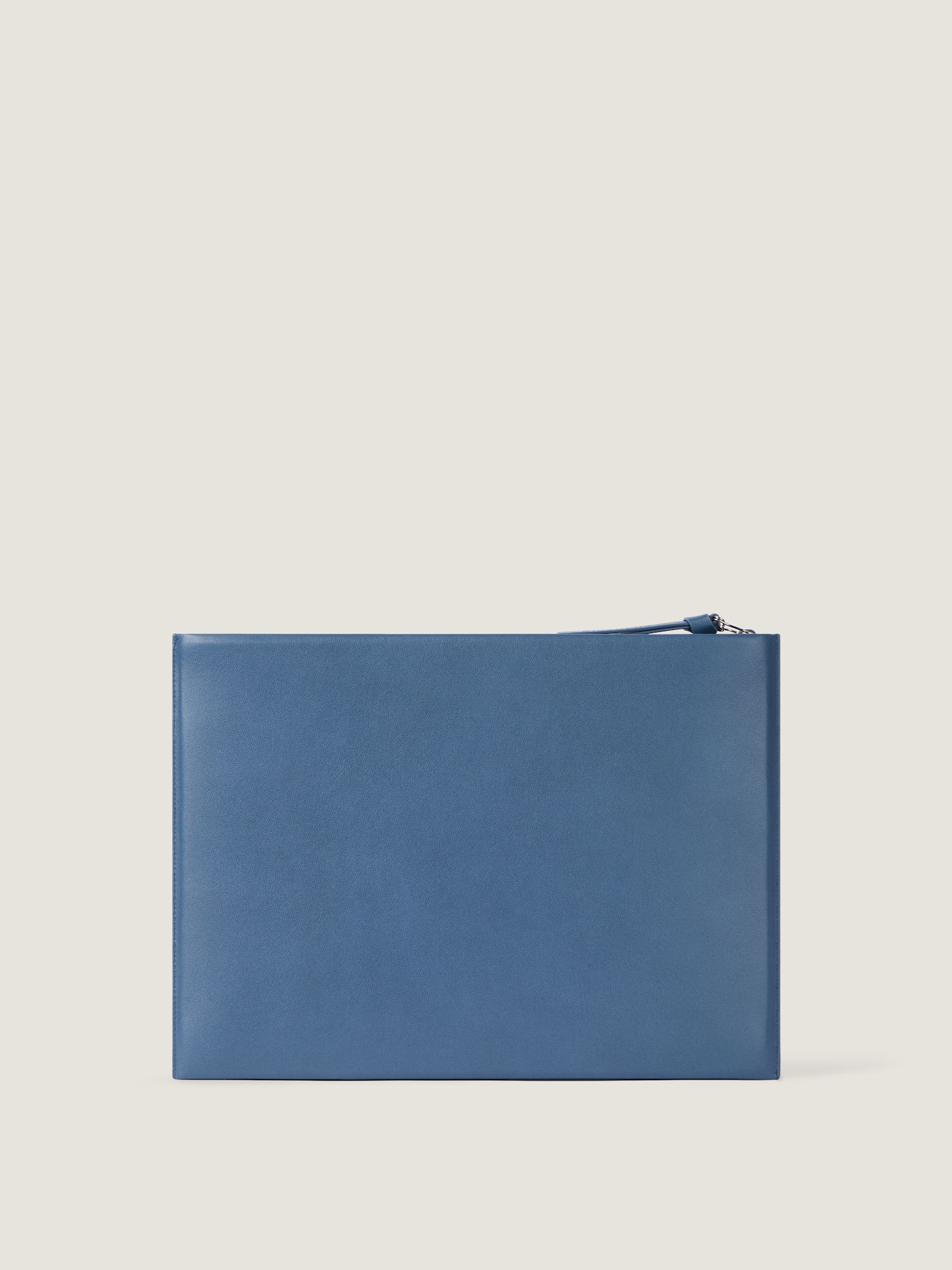 Antigona Stamped große Pochette aus Leder 3