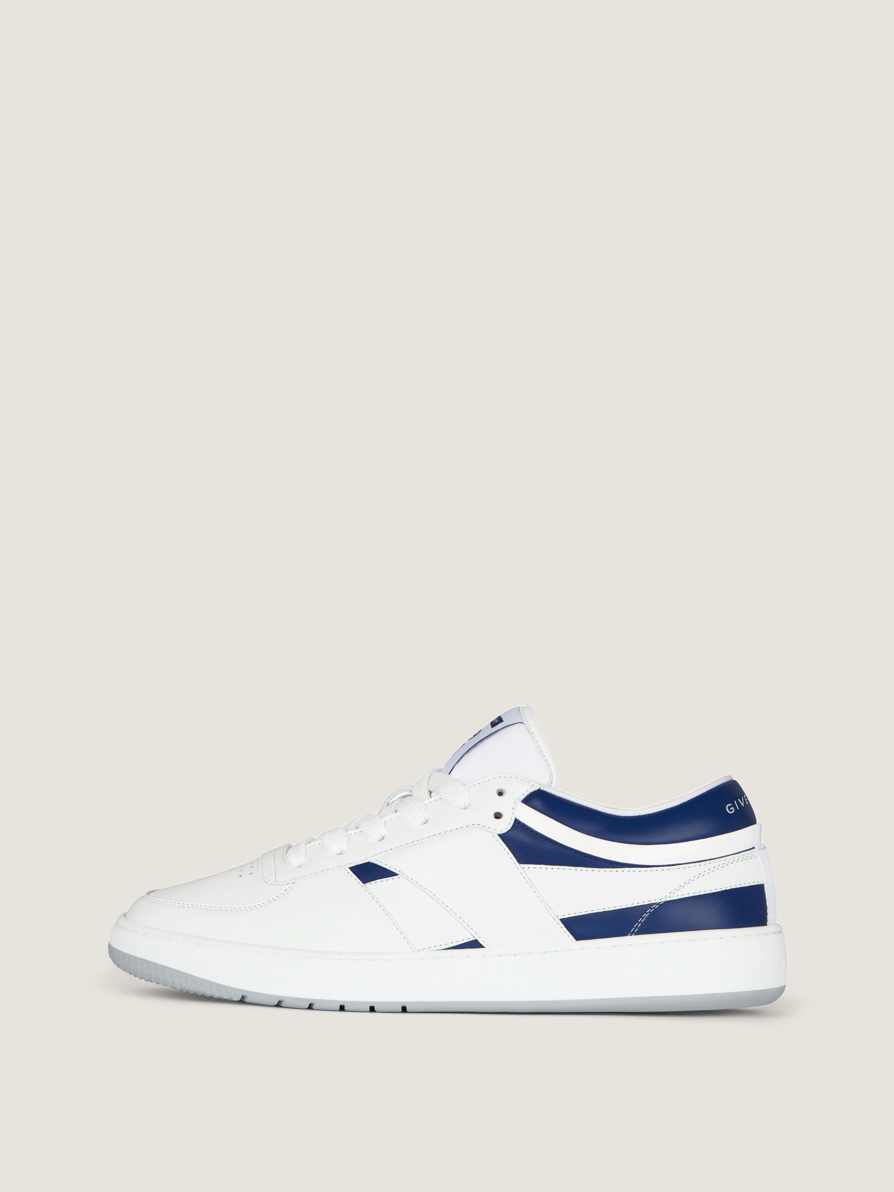 スニーカー GIVENCHY Men Sneakers White BH00ARH1UR 131 G Move sneakers in mixed leathers in - white/navy | Givenchy US