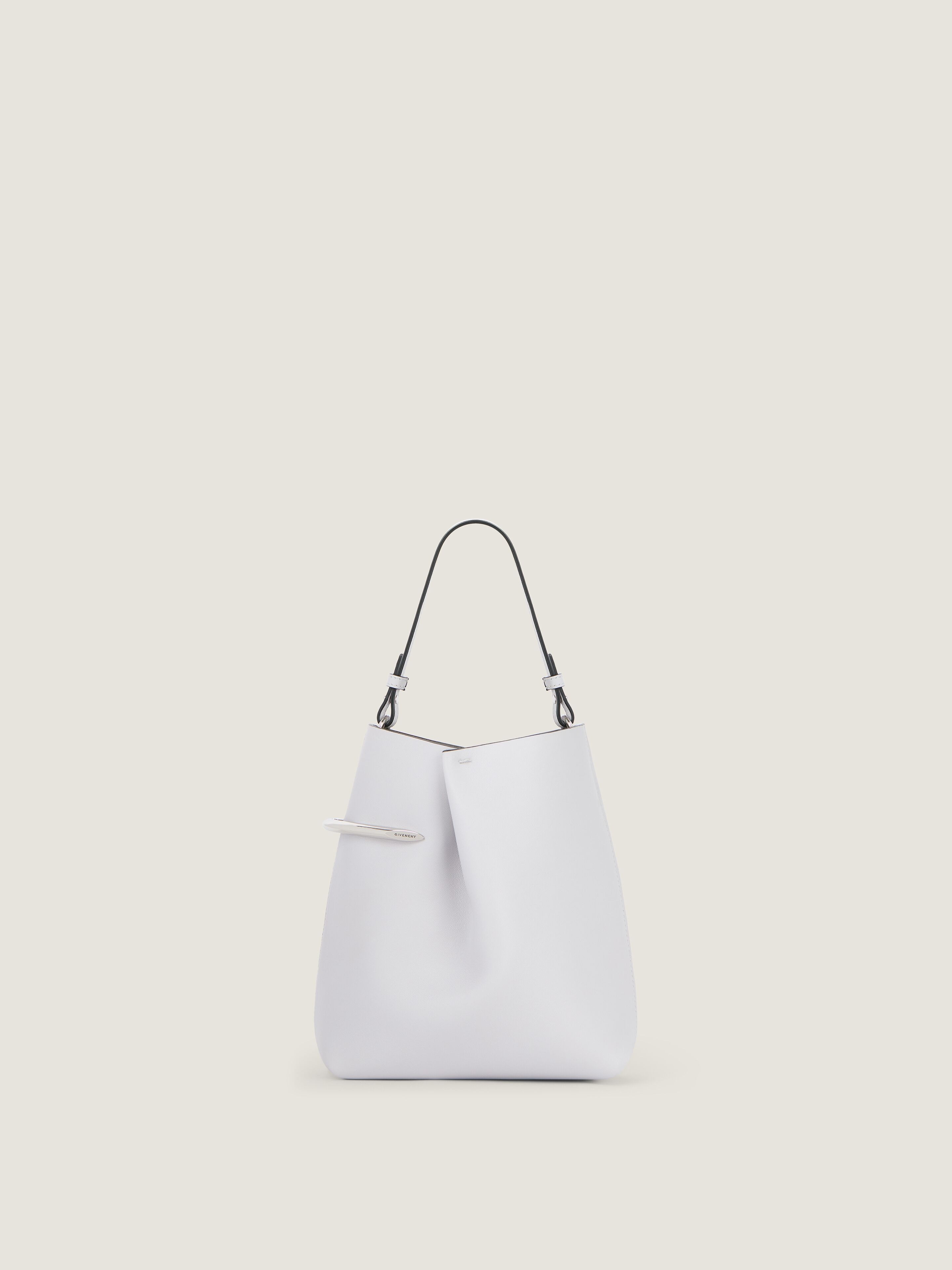 Pinch Me pouch in nappa leather in - cloud grey - BB516JB2EK-057