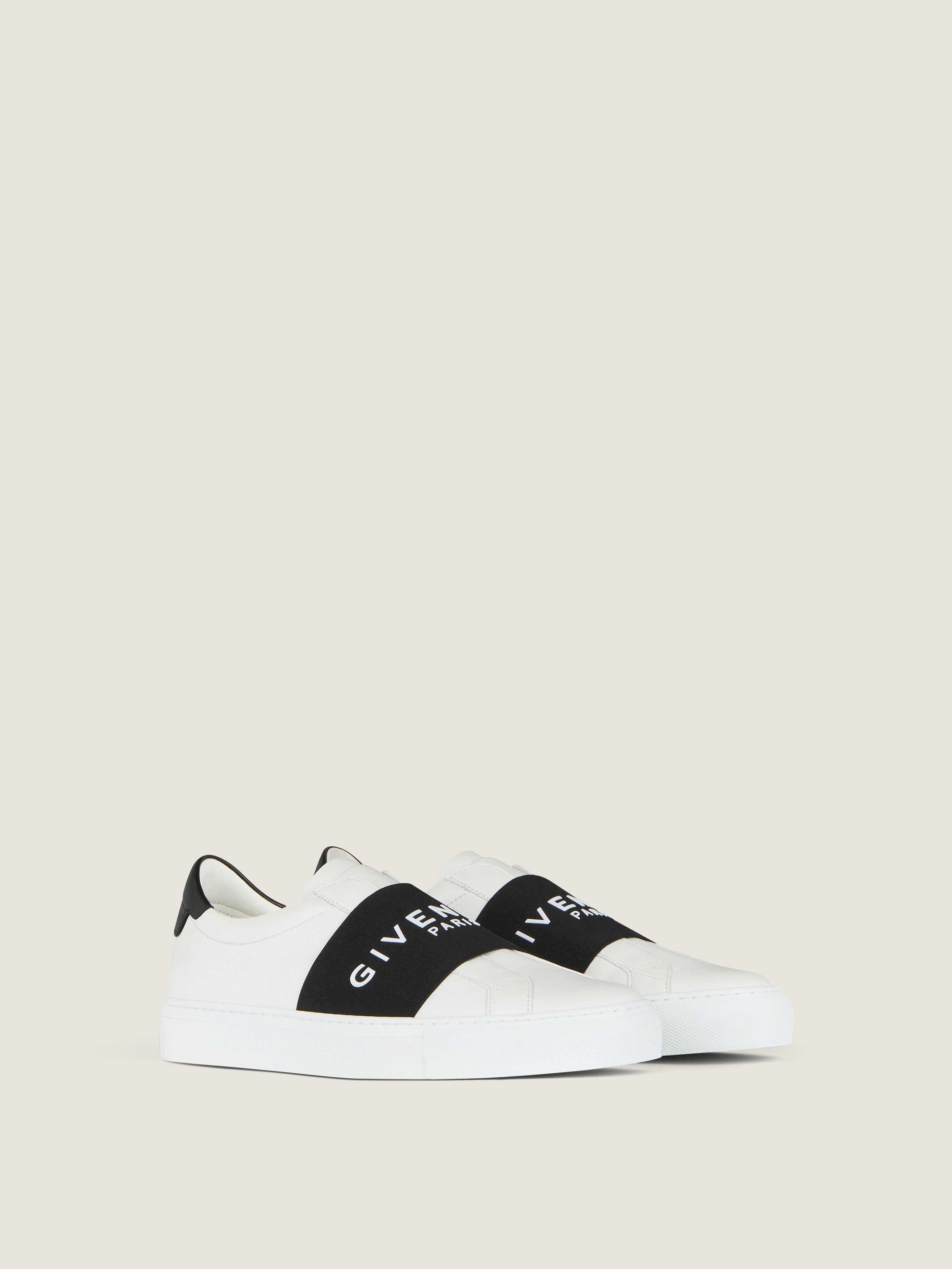 スニーカー GIVENCHY LEATHER SNEAKER WITH LOGOED ELASTIC BAND Urban Street sneakers in leather with elastic band in