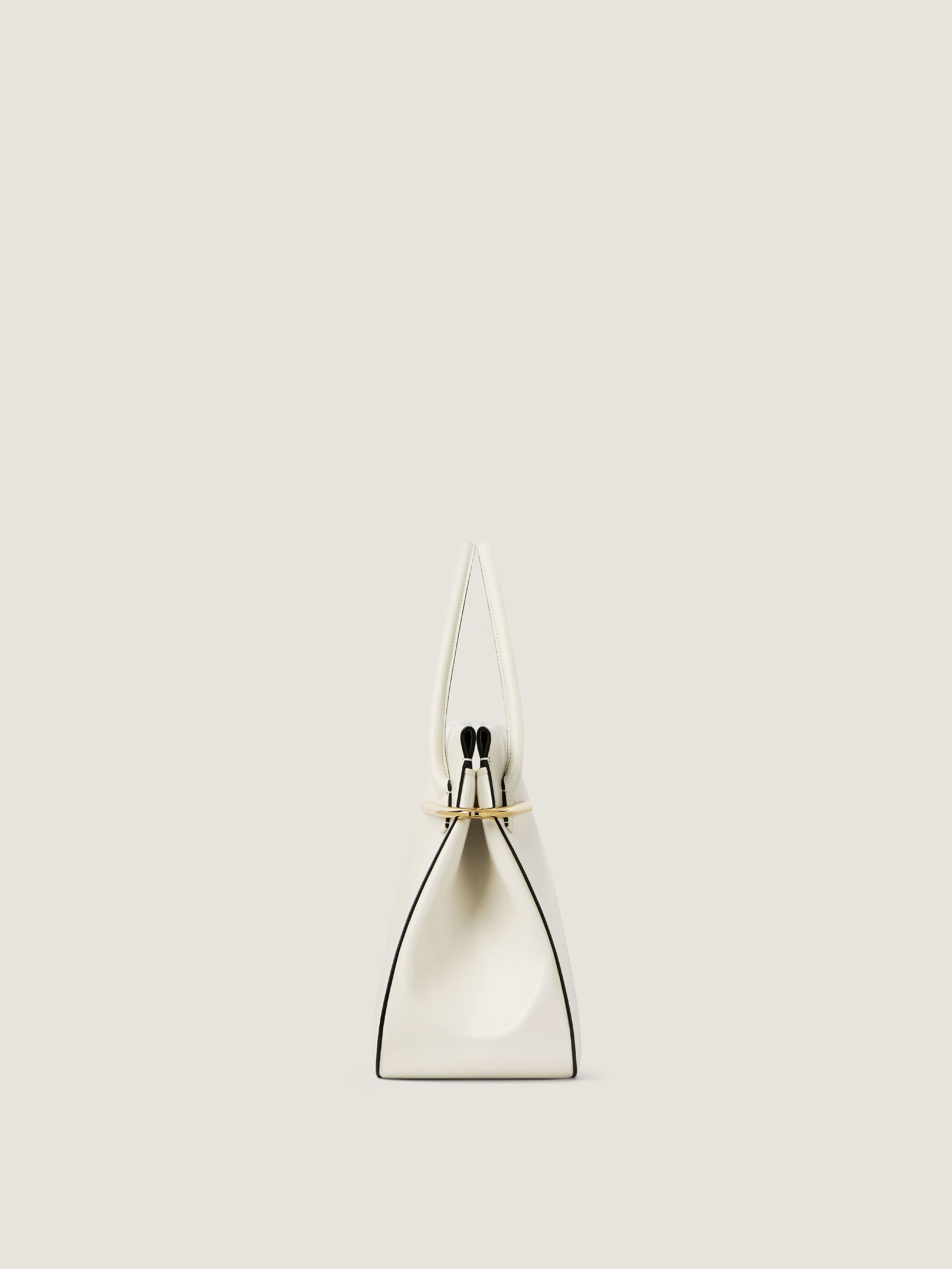 Large Pinch bag in leather in - ivory - BB5157B2CN-105 | Givenchy US