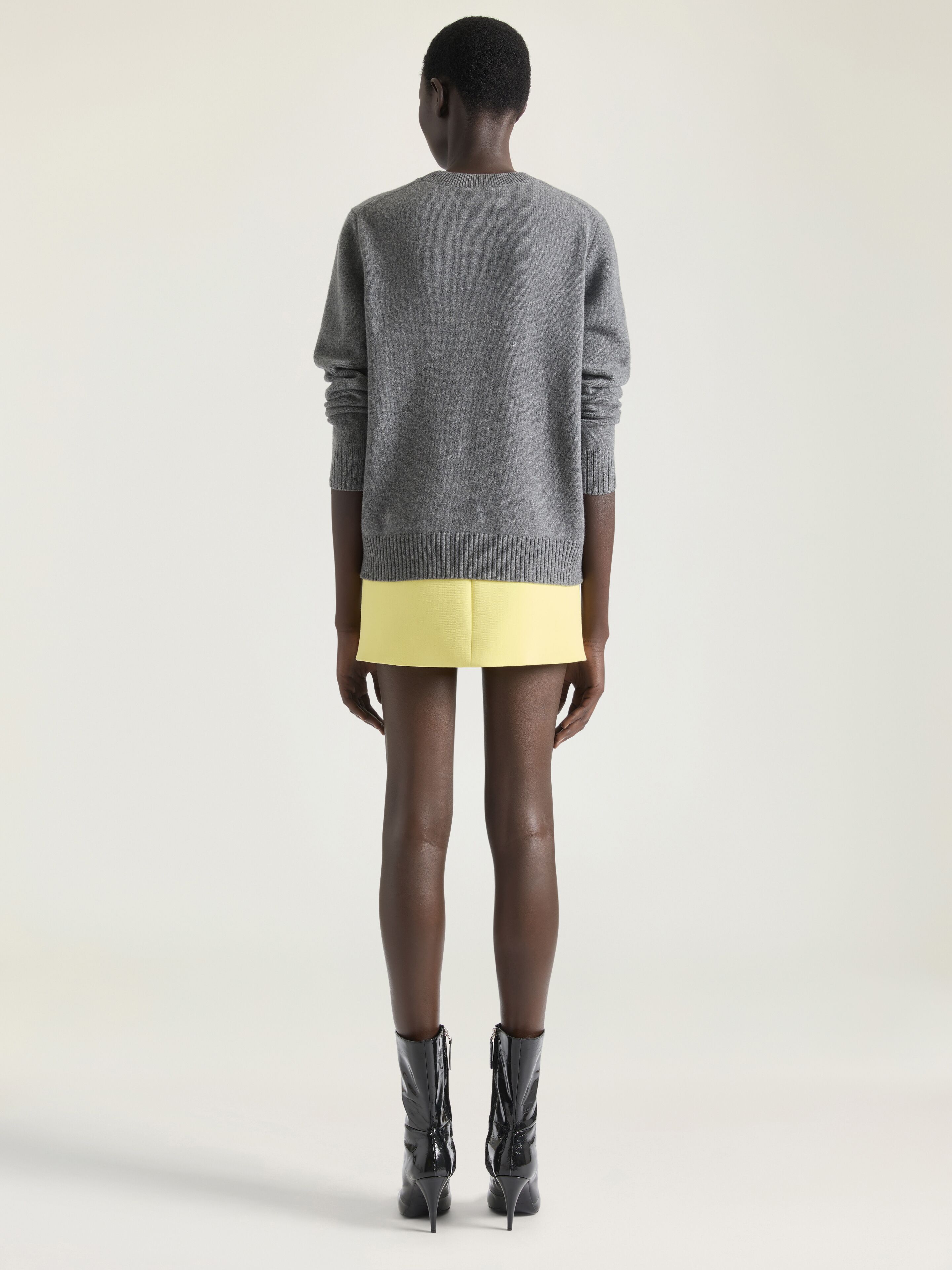 Sweater in wool cashmere with GIVENCHY signature | Givenchy