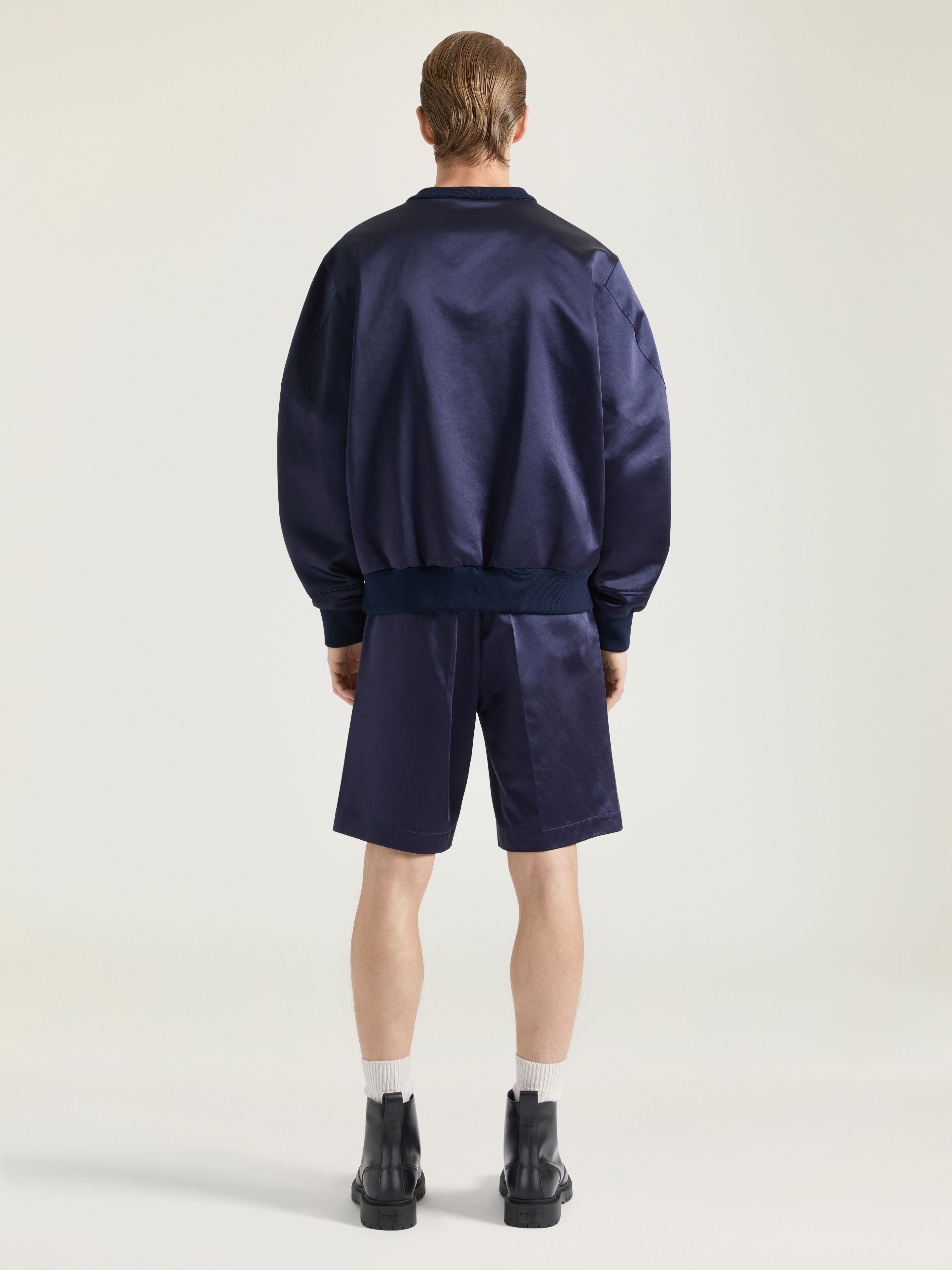 ショートパンツ Givenchy Navy Blue Wool Shorts Bermuda shorts in satin in - navy | Givenchy US