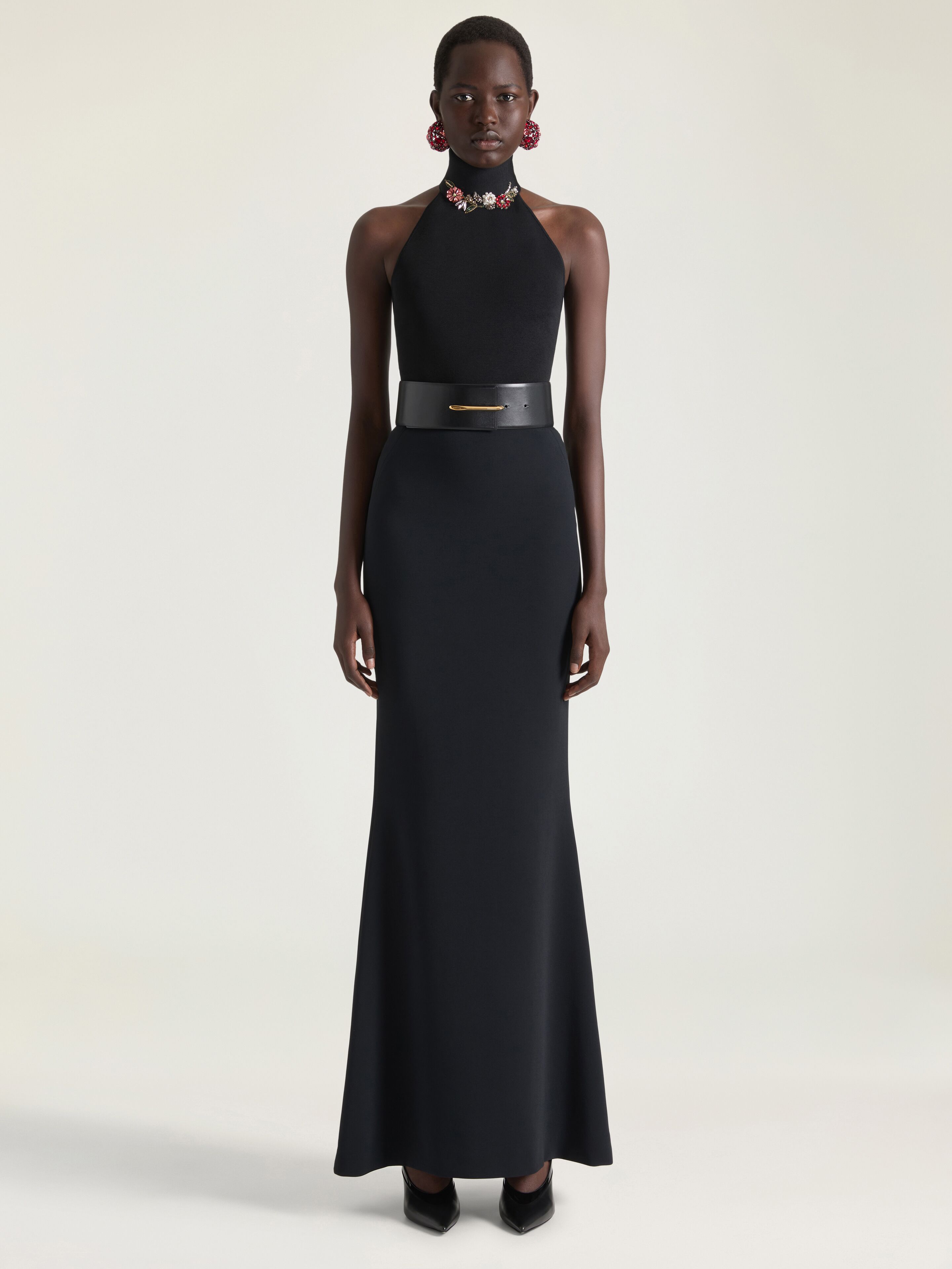 Maxi kickback skirt in crepe cady in - black - BW410S164K-001