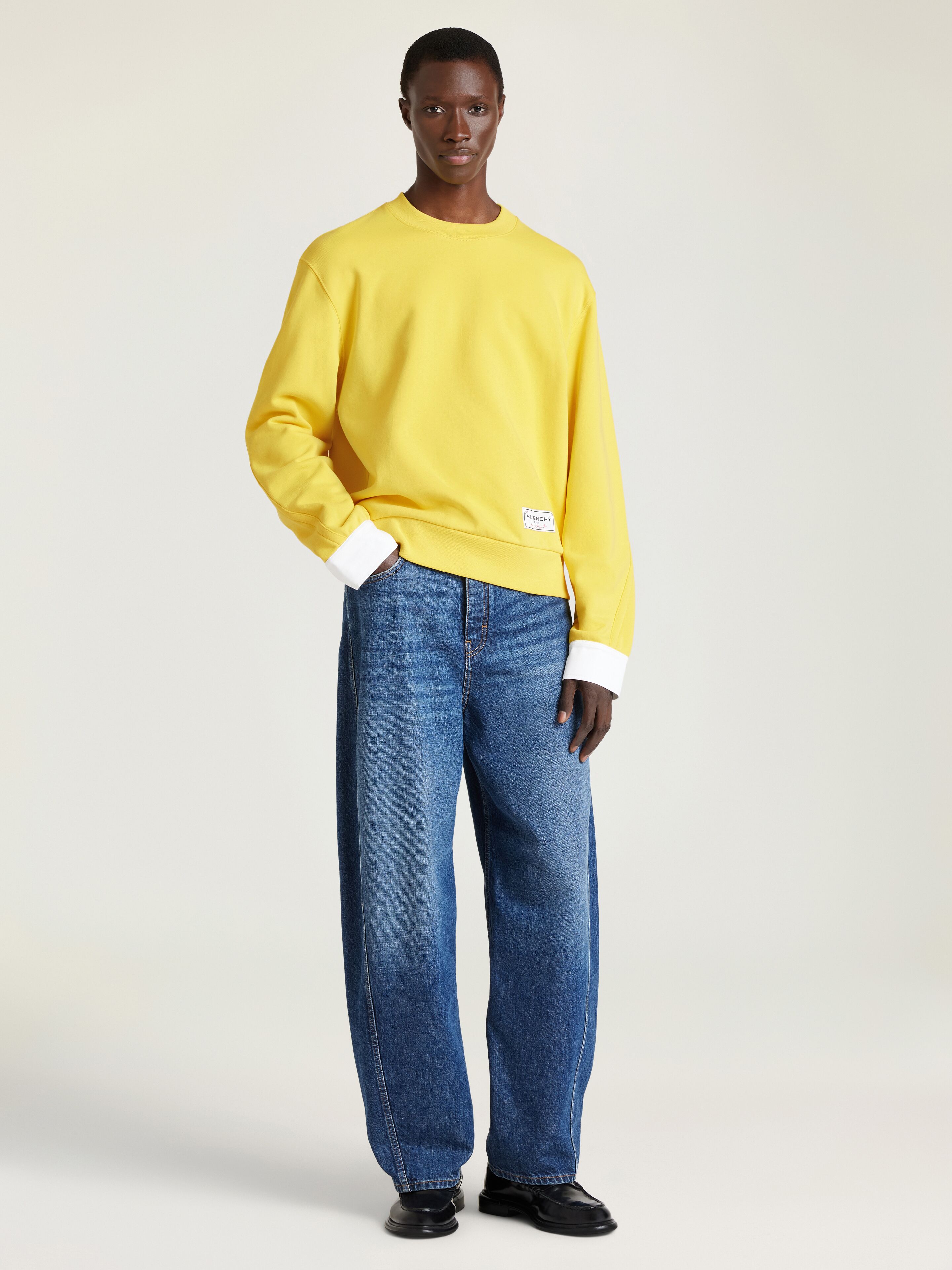 Couture Seam sweatshirt in fleece with shirt cuffs | Givenchy US