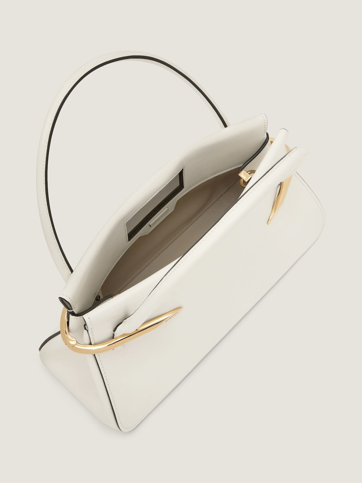 Medium Pinch bag in leather in - ivory - BB5158B2CN-105 | Givenchy US