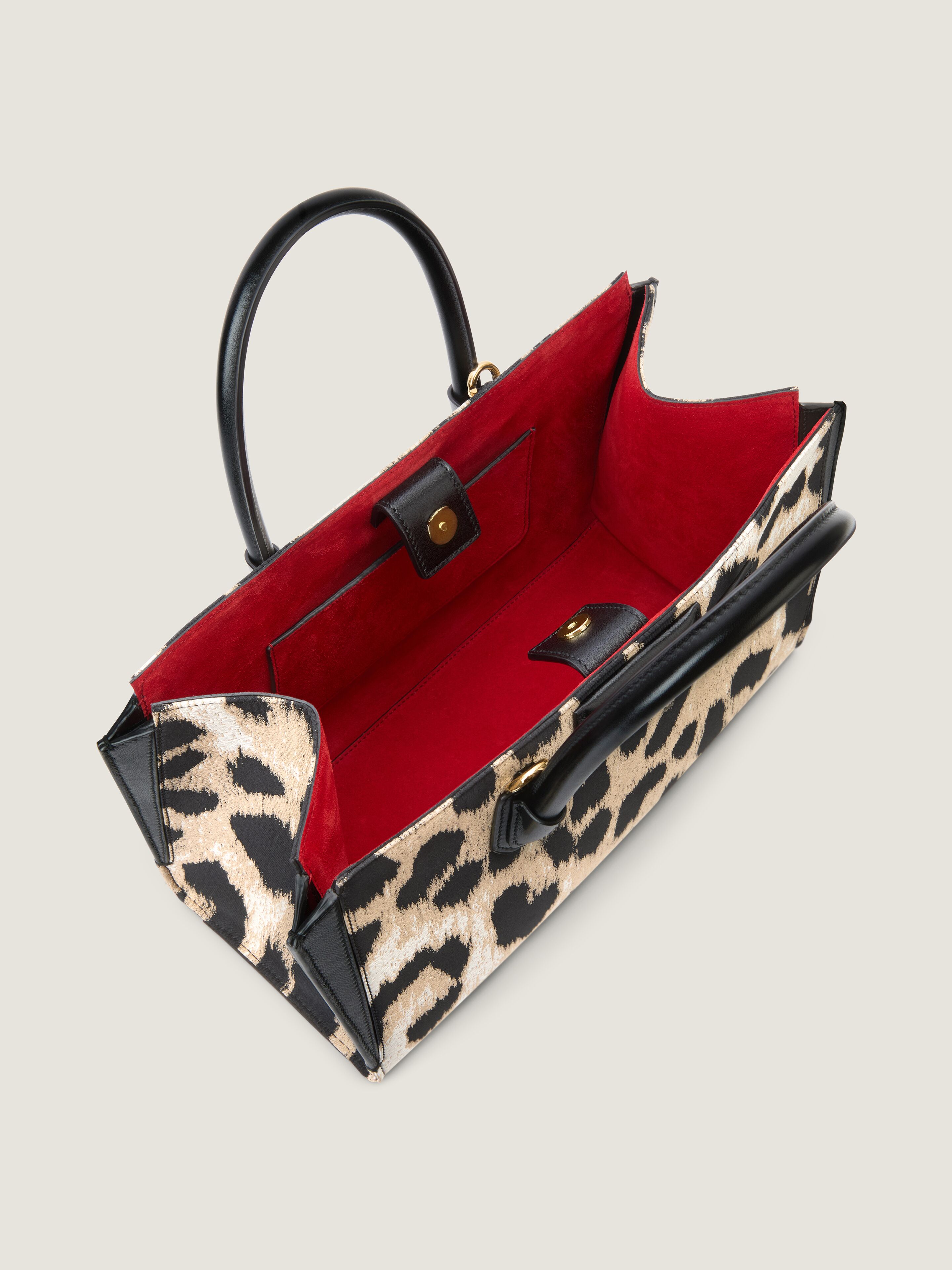 Small Antigona Catchall bag in leopard jacquard | Givenchy US