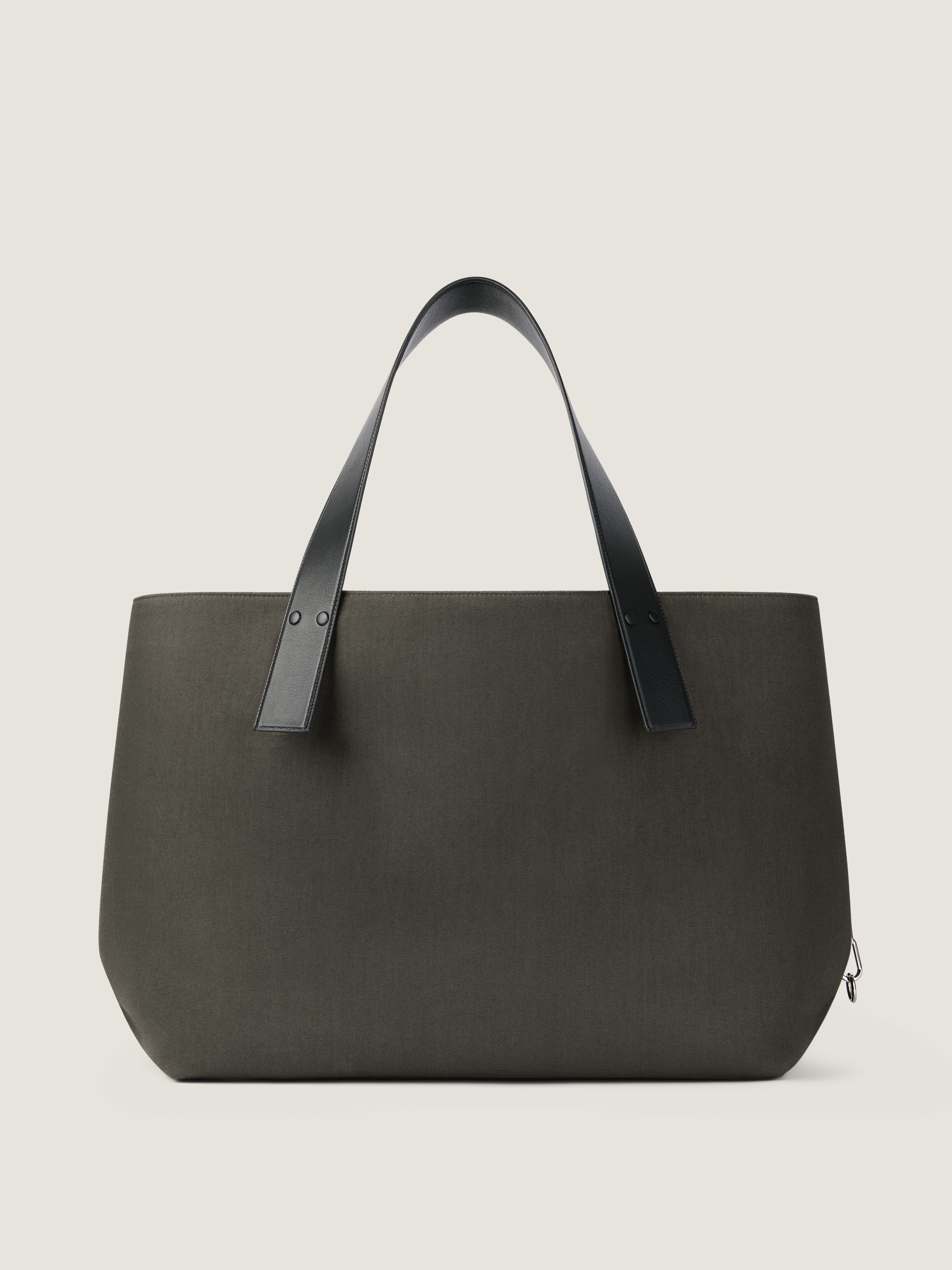 GIVENCHYカーゴ キャンバス トートバッグ - トープ BK50G4K21W-281