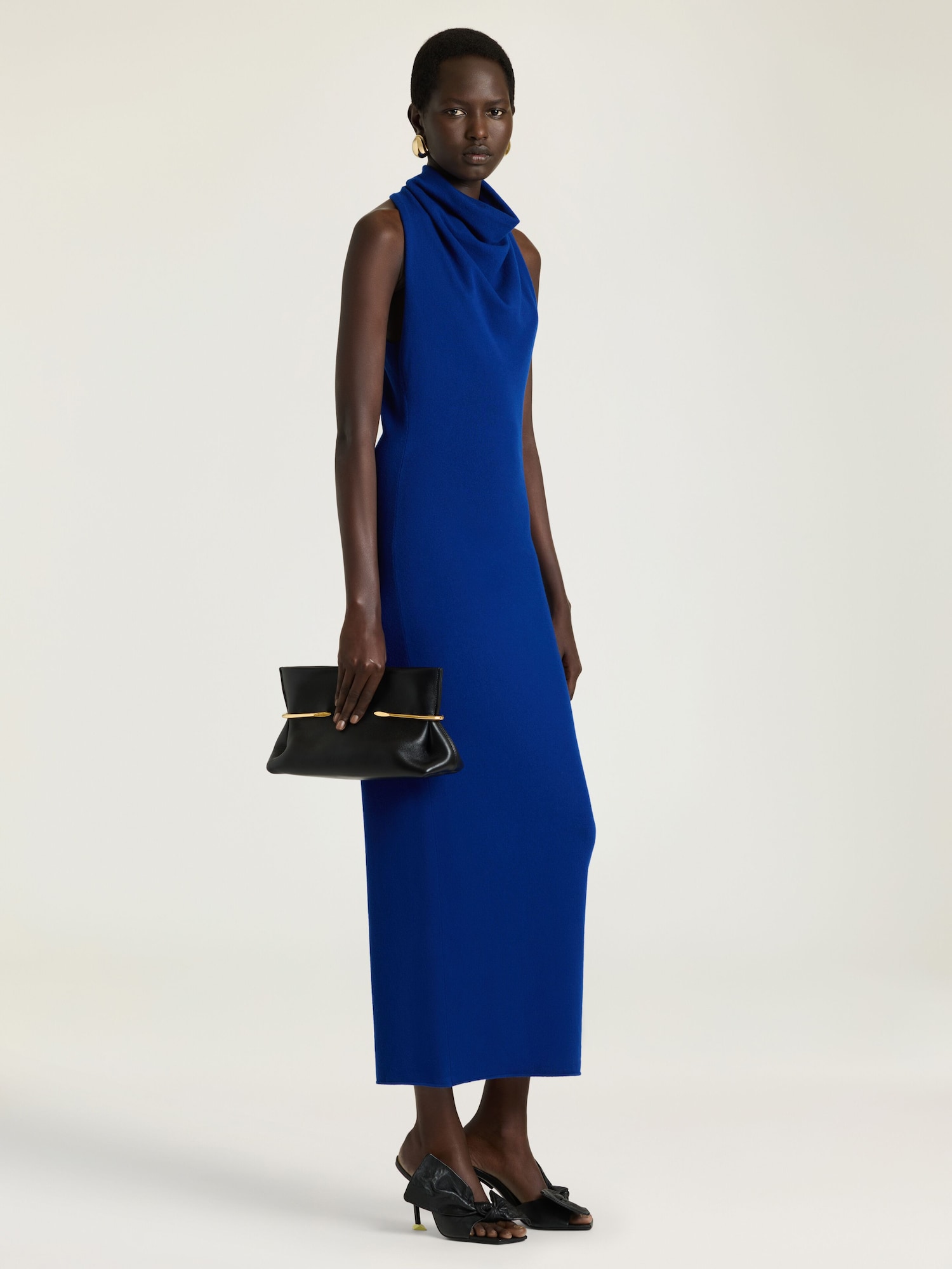 Long draped dress in wool