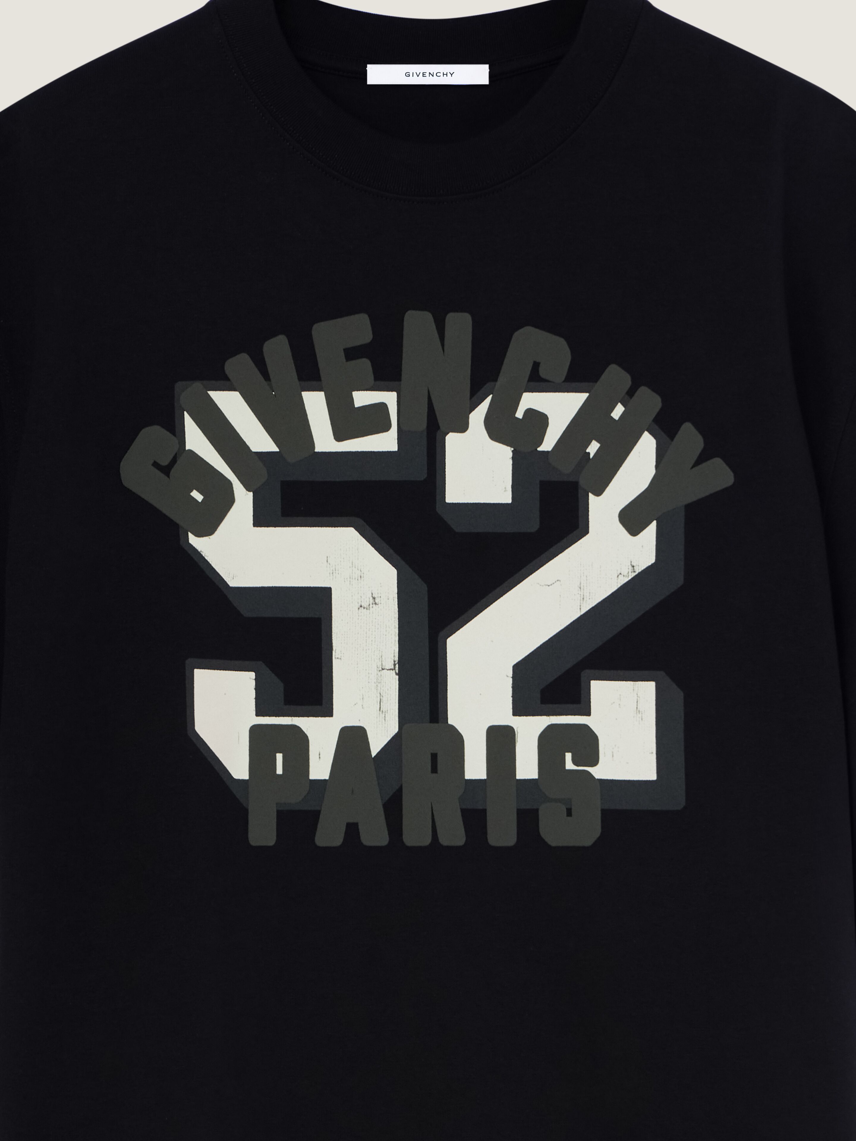 Boxy-fit t-shirt in cotton with Givenchy Paris 52 print in - black