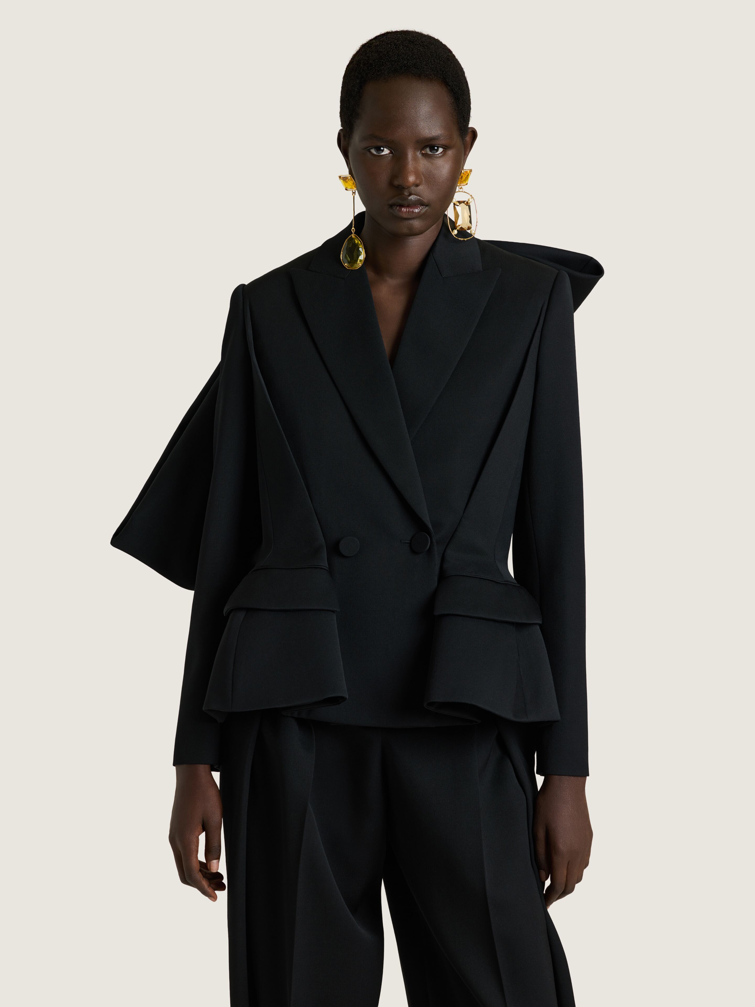 Slashed Pinch jacket in wool with bow in - black - BW30S9167D-001