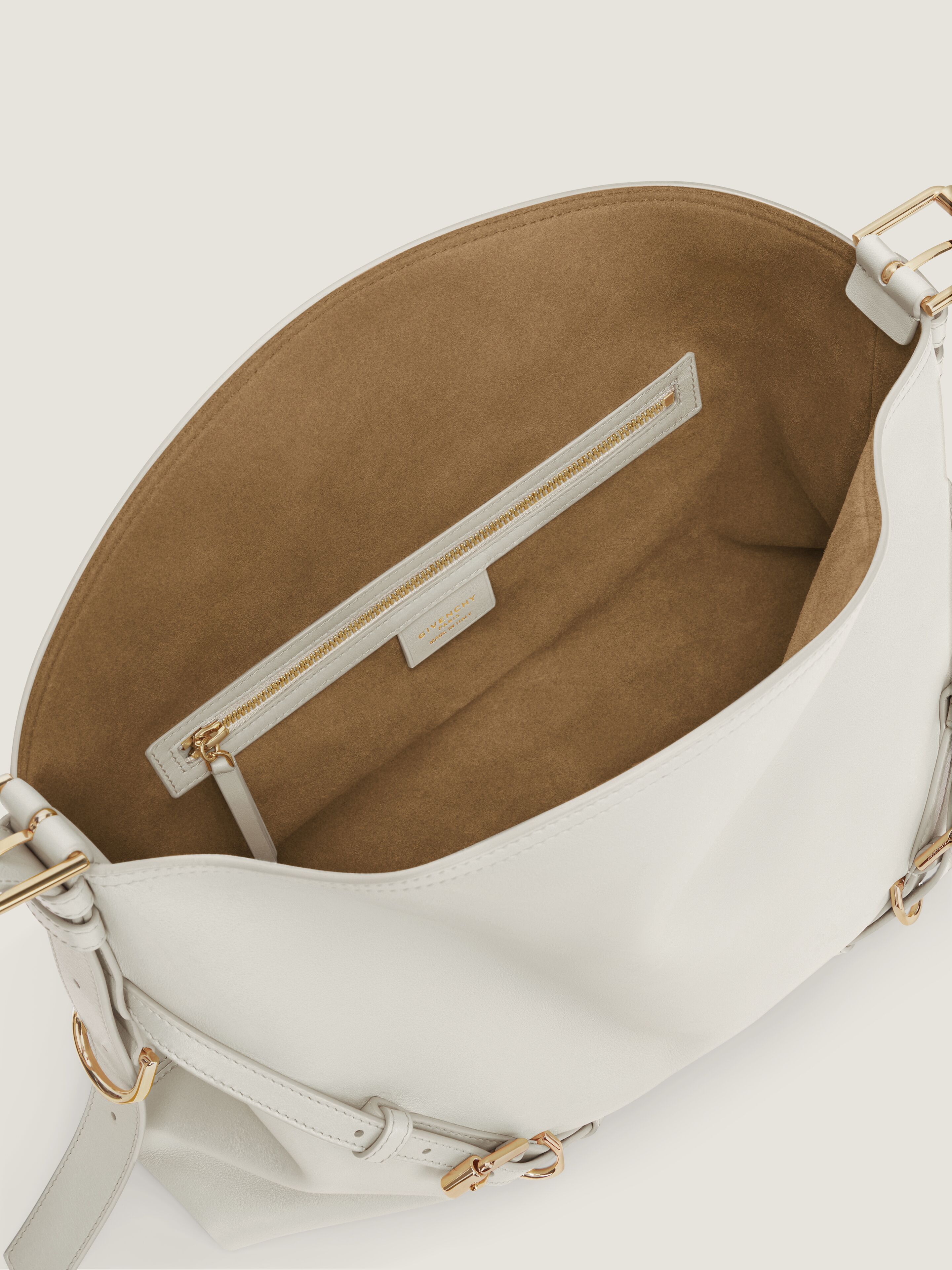 ジバンシーGivenchyヴァヨウ ミディアムヴァヨウ ミディアム ホワイト レザー AM A 0233 Medium Voyou bag shiny leather in - ivory - BB5131B2AE-105