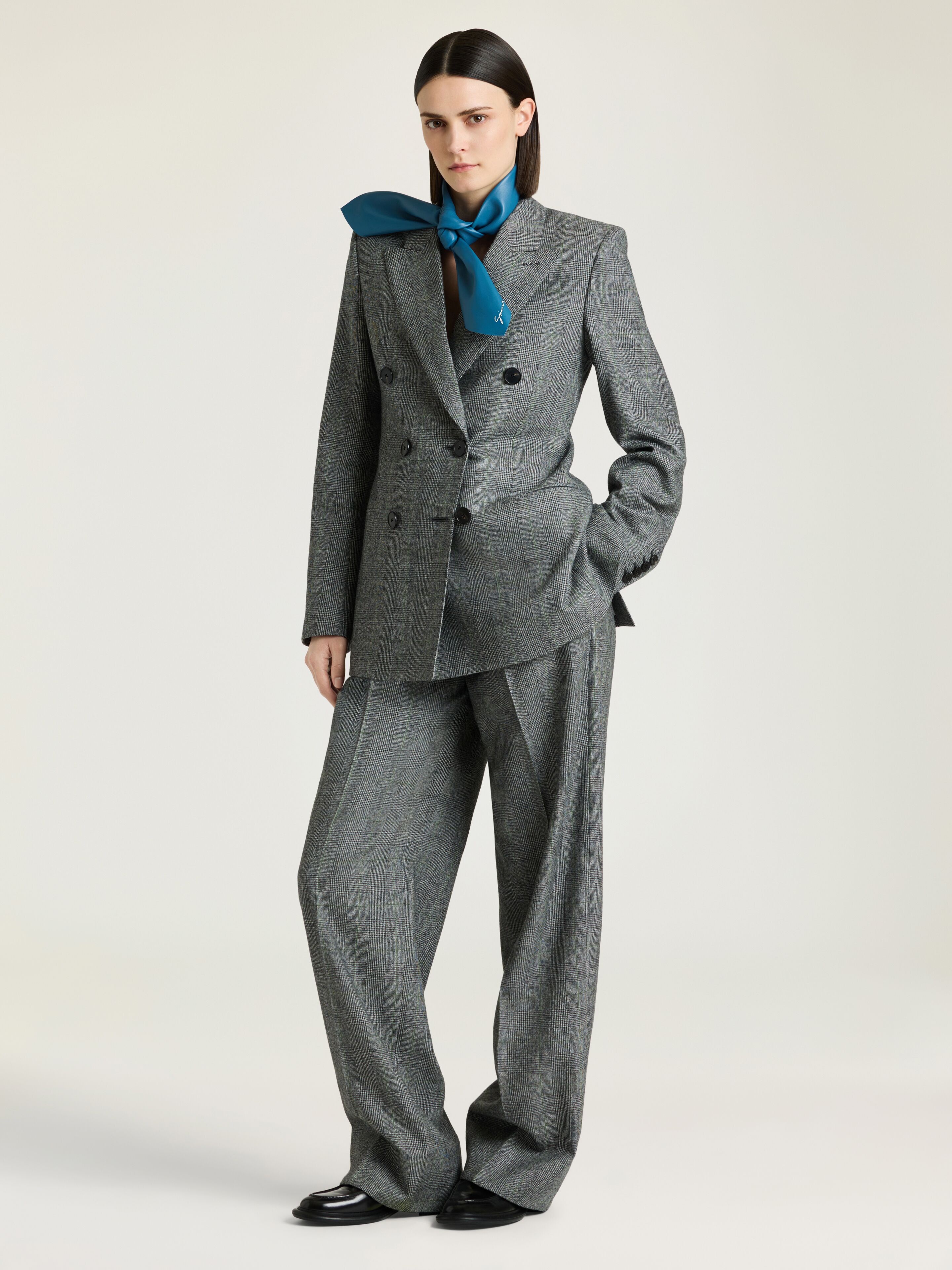 GROSGRAIN 【CONCAVE】DOUBLEBREASTED JACKET Double-breasted checked jacket in flannel in - grey mix