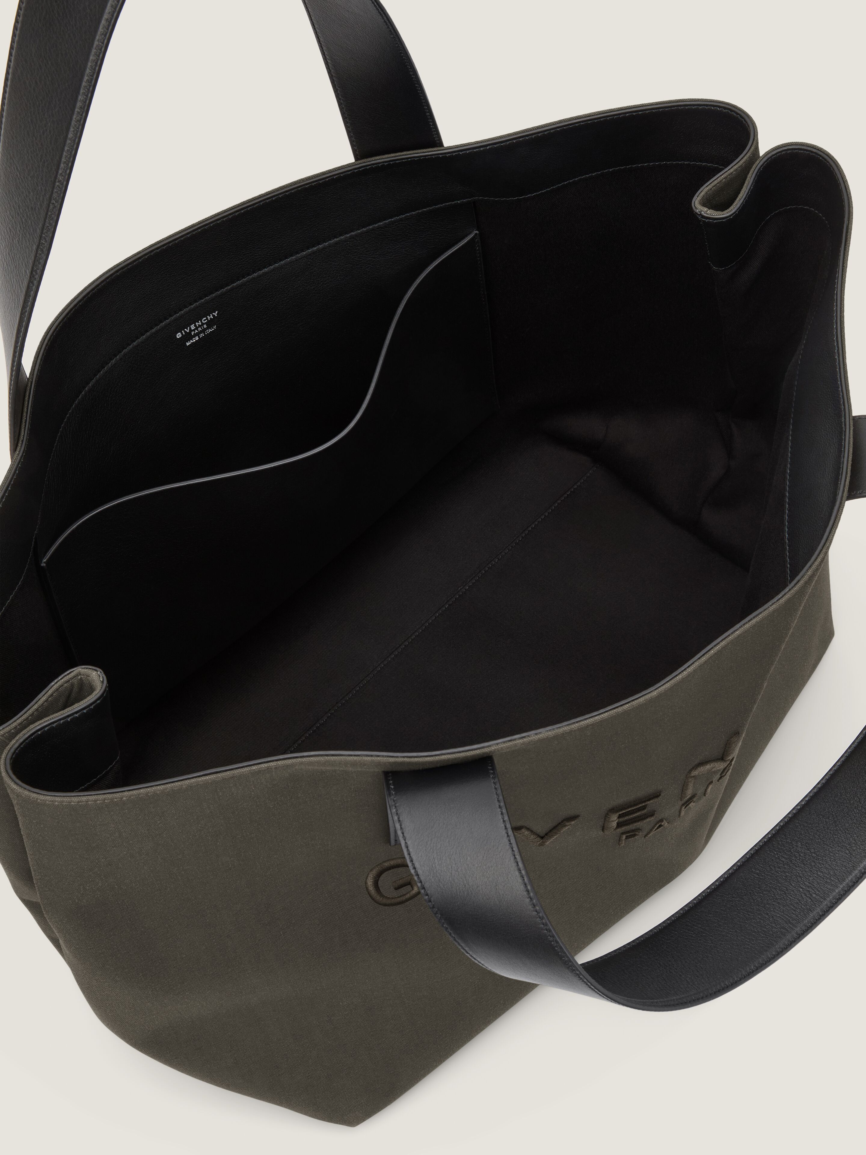 GIVENCHYカーゴ キャンバス トートバッグ - トープ BK50G4K21W-281
