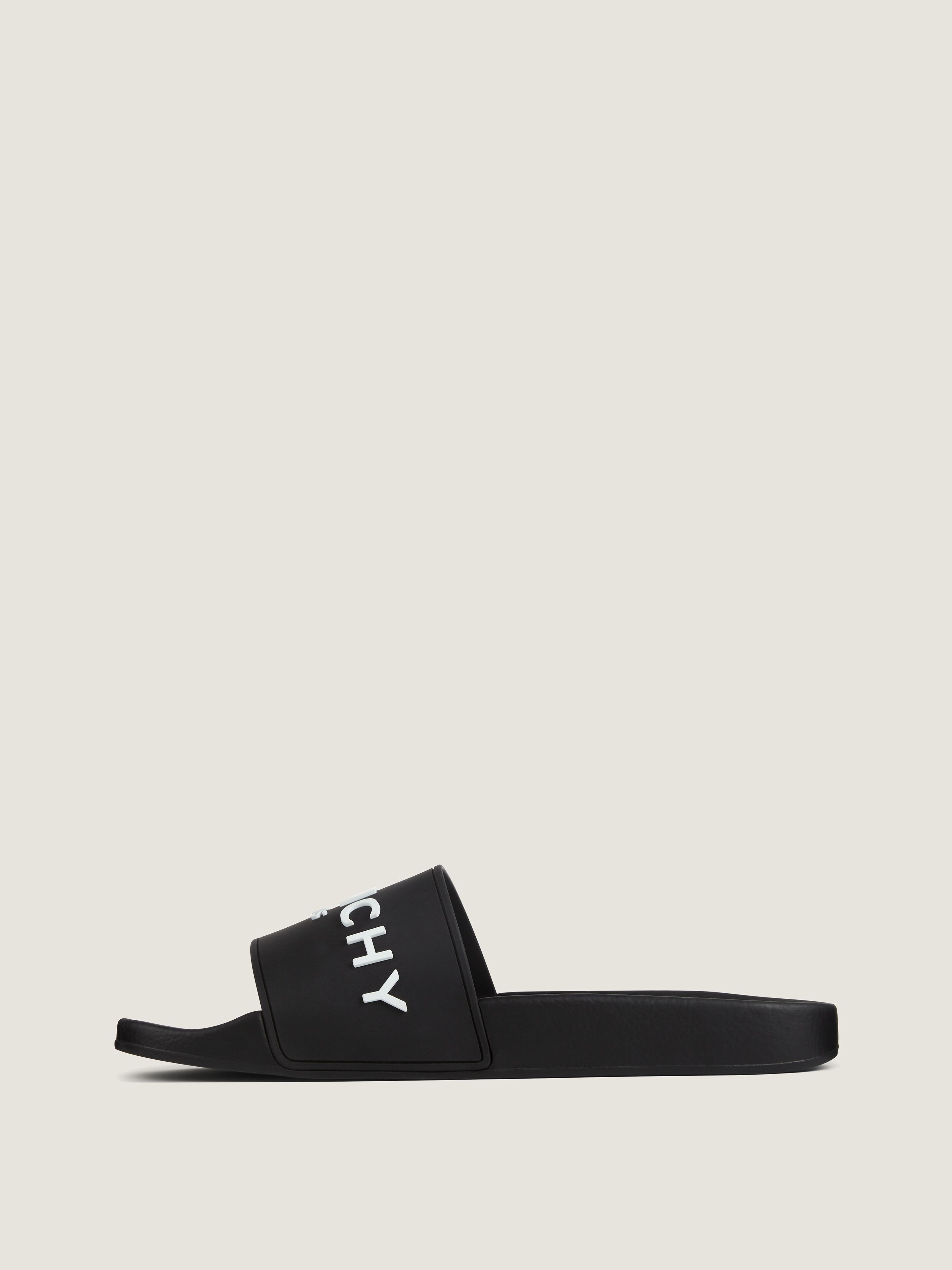 ブランドロゴ フラット サンダル ラバー - ブラック | GIVENCHY JP