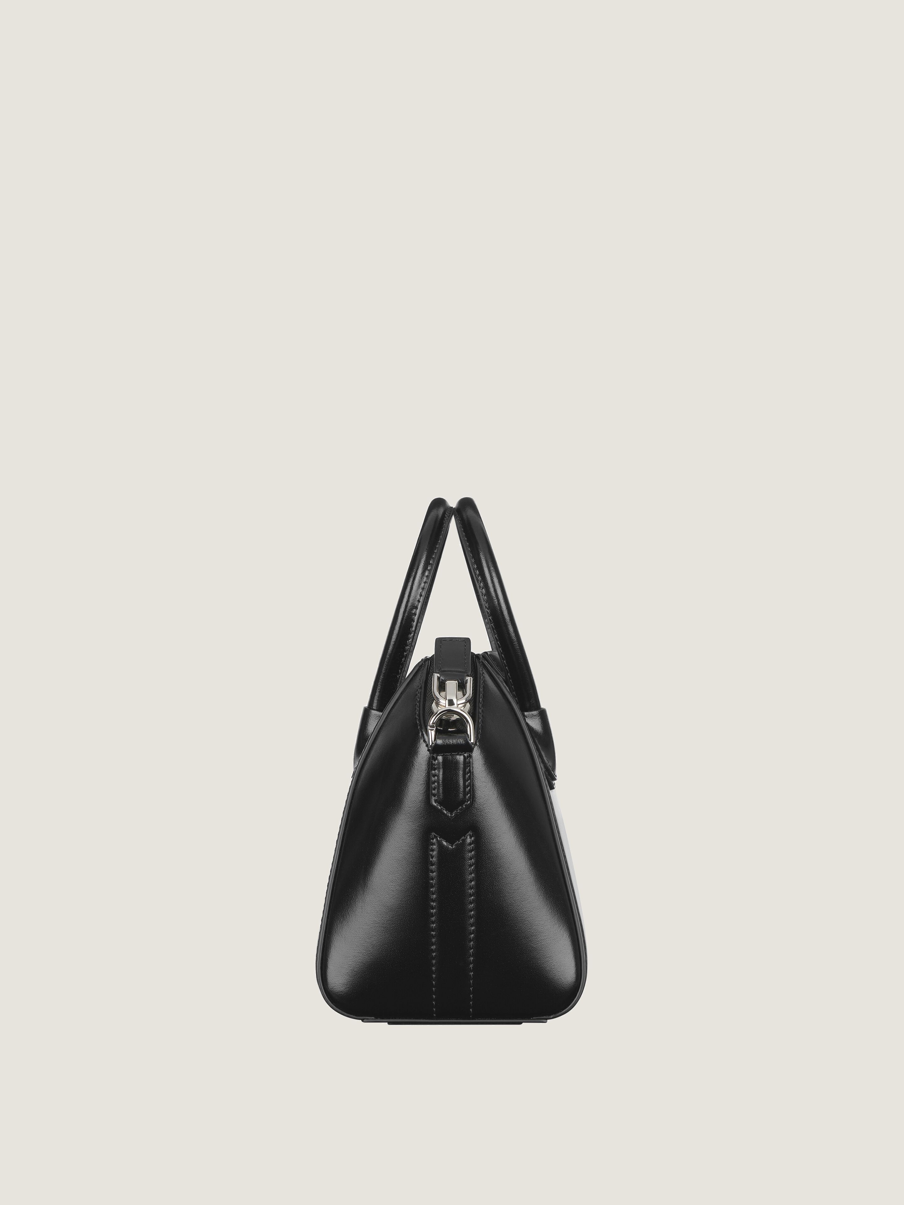 ゴールド（金色）系 GIVENCHY ANTIGONA(ジバンシィ アンティゴナ