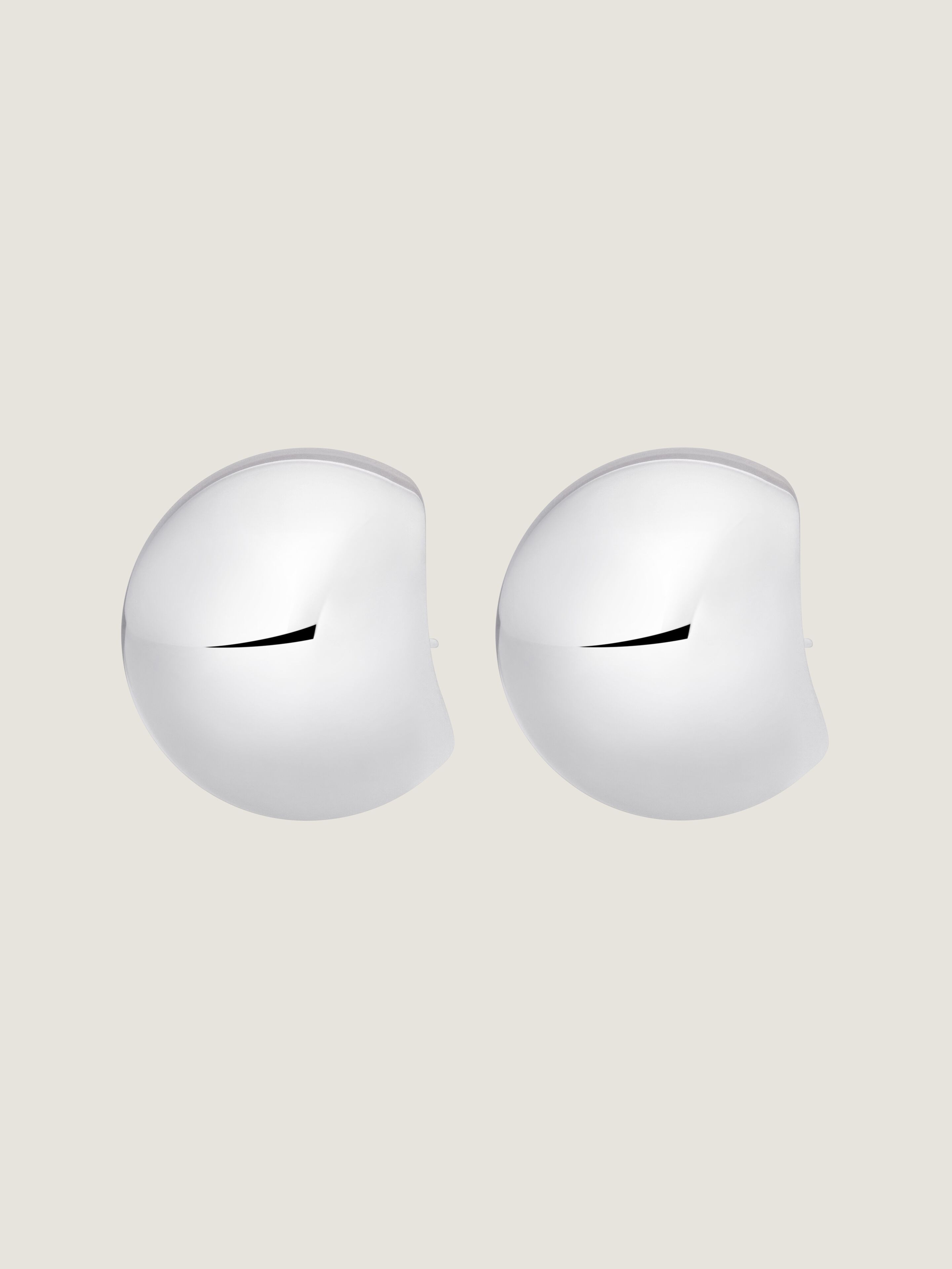 【送料&関税込】Givenchy Curve 30mm Earrings Givenchy Curve 30Mm Earrings in Silver | THE LIST