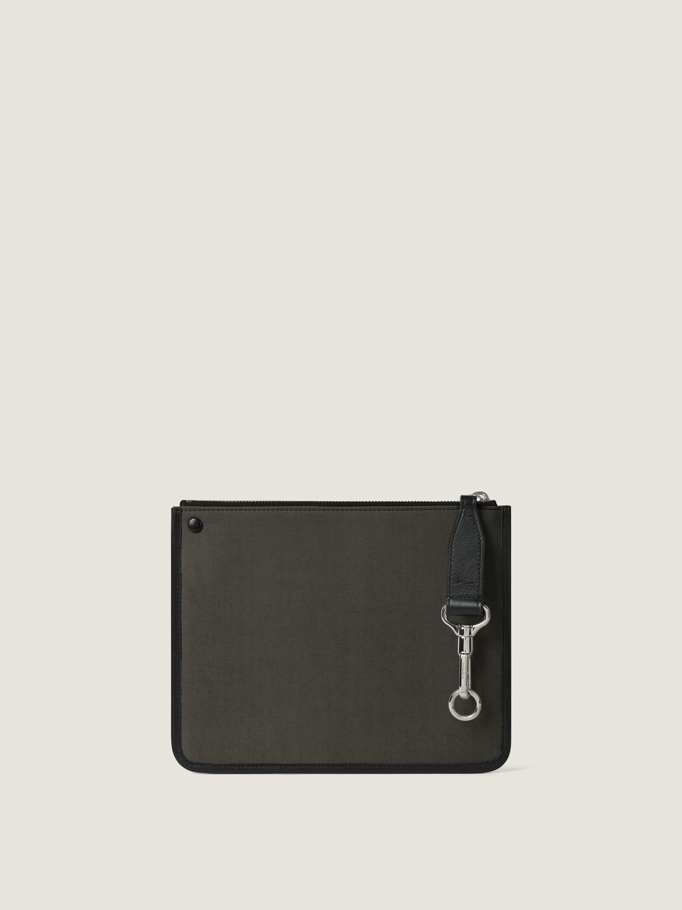 GIVENCHYカーゴ キャンバス ポーチ - トープ BK60GNK21W-281 - ハイ