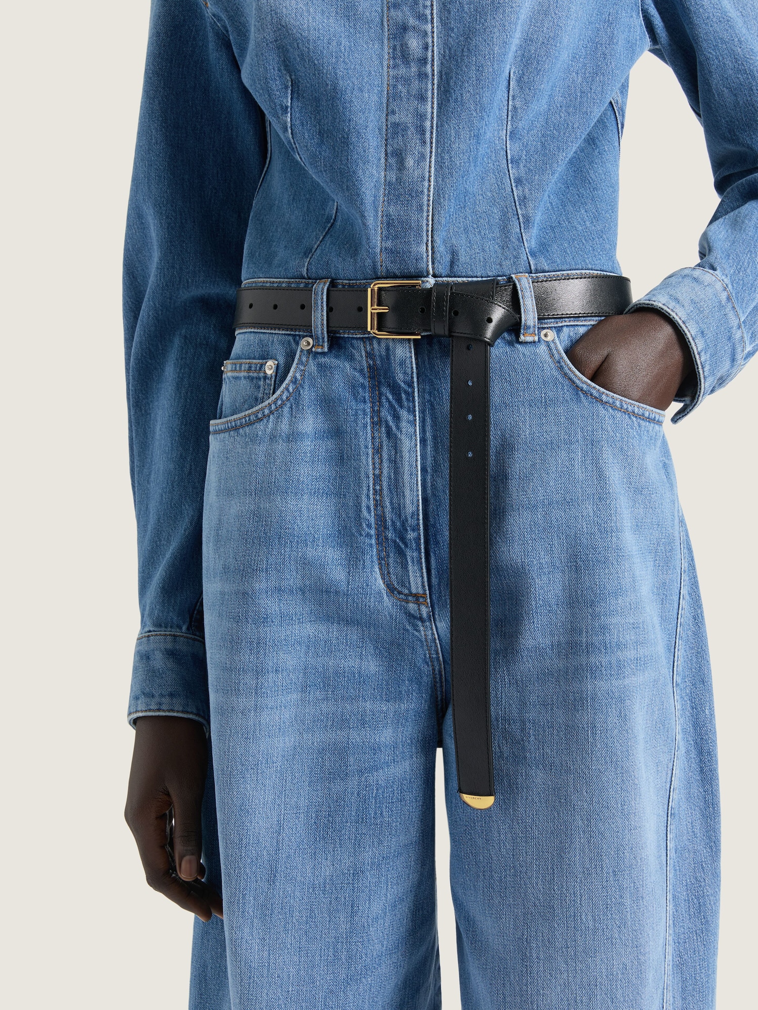 Voyou belt in shiny leather in - black - BB408HB2AE-001  display picture 2