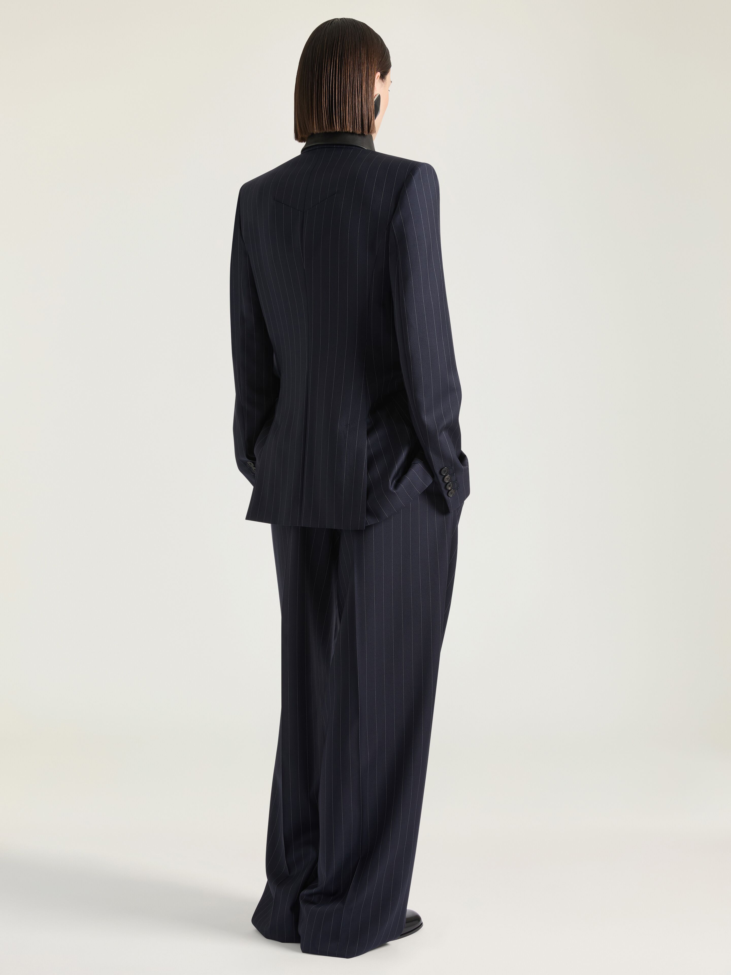 GIVENCHY - GIVENCHY 3B ストライプ. ロング ジャケット Double-breasted striped jacket in wool in - dark navy - BW30QW16UQ