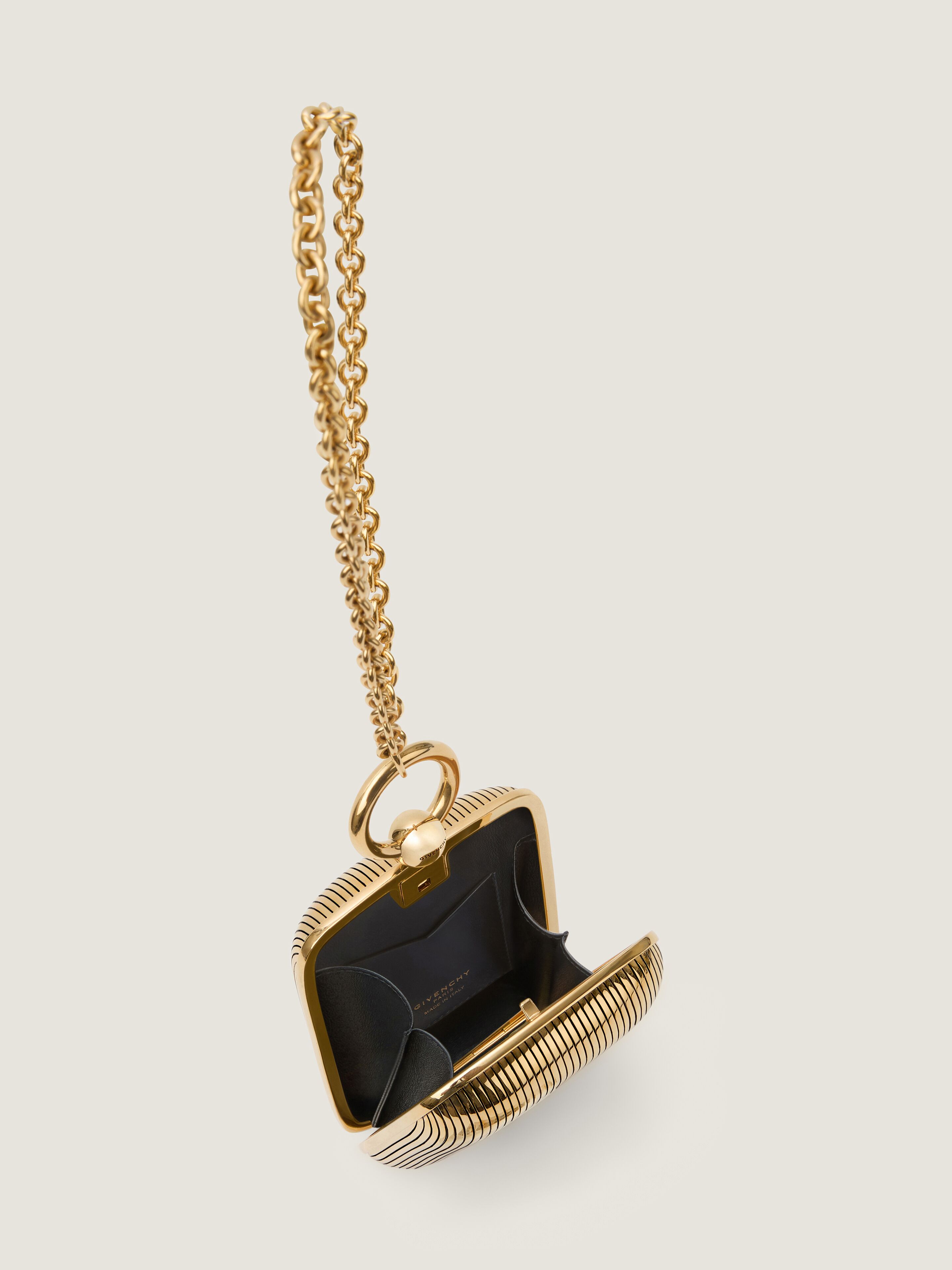 GIVENCHY　ジバンシー　プルート　ゴールドバック　キラキラ　金 Micro evening clutch in metal with crystal jewel in - golden